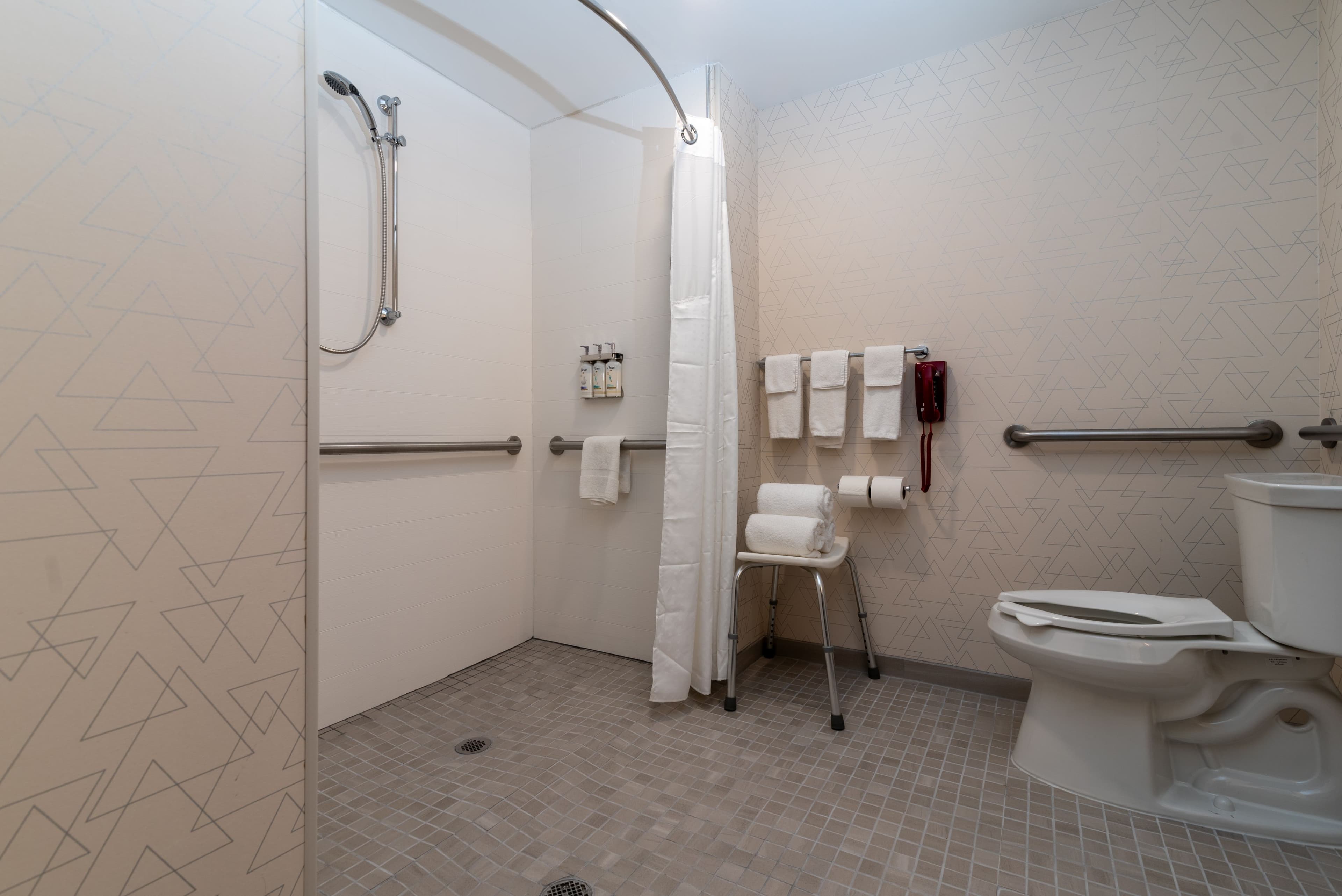 Holiday Inn Express & Suites Hampton South-Seabrook — 32