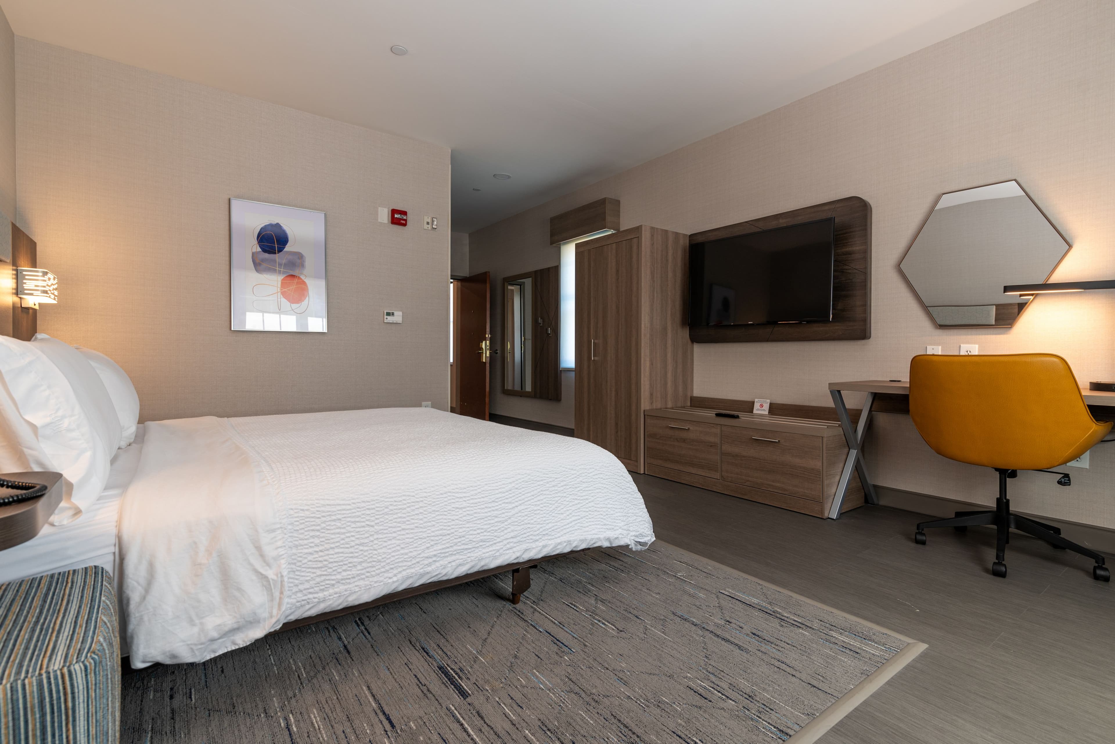 Holiday Inn Express & Suites Hampton South-Seabrook — 22
