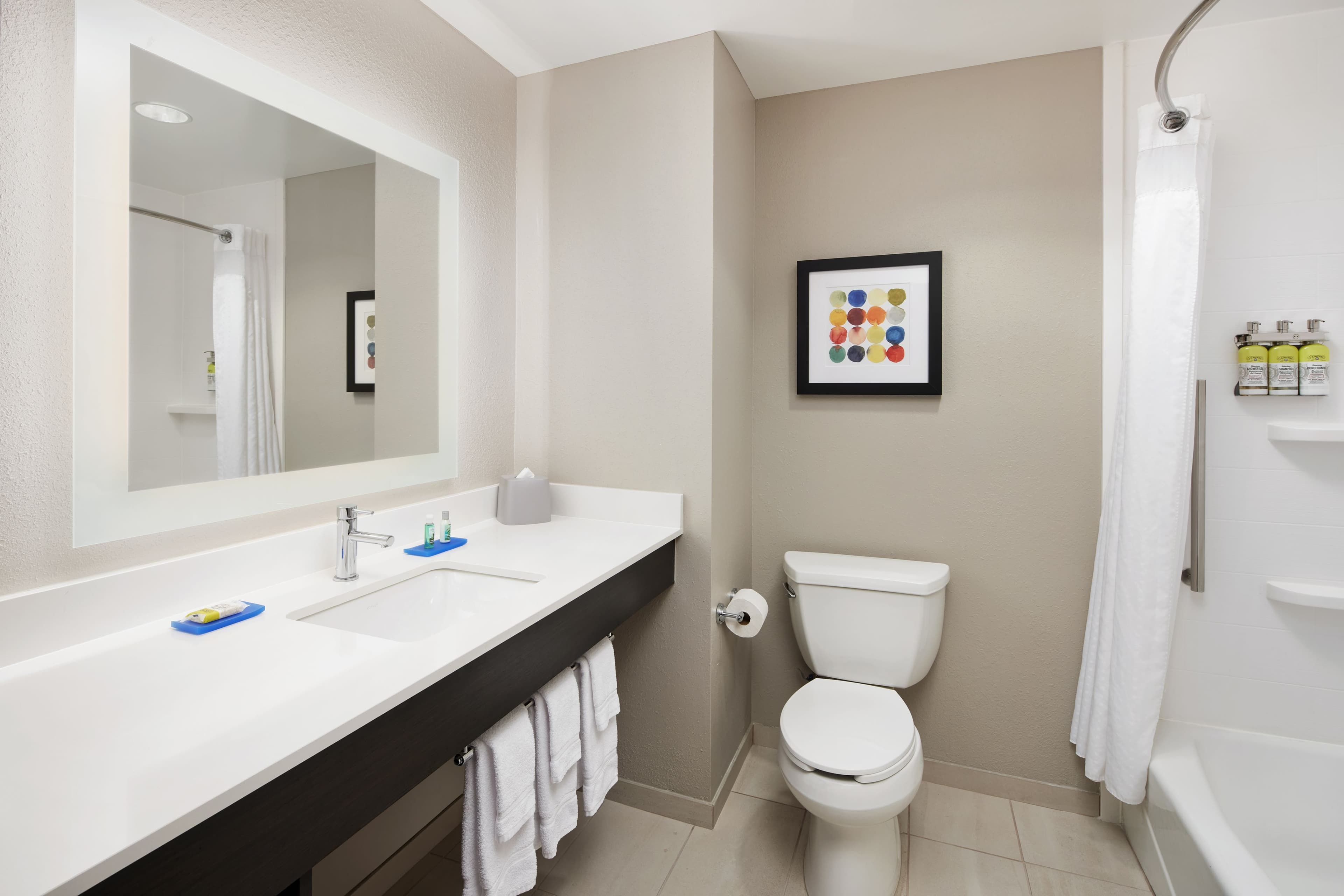 Holiday Inn Express & Suites Seymour — 15