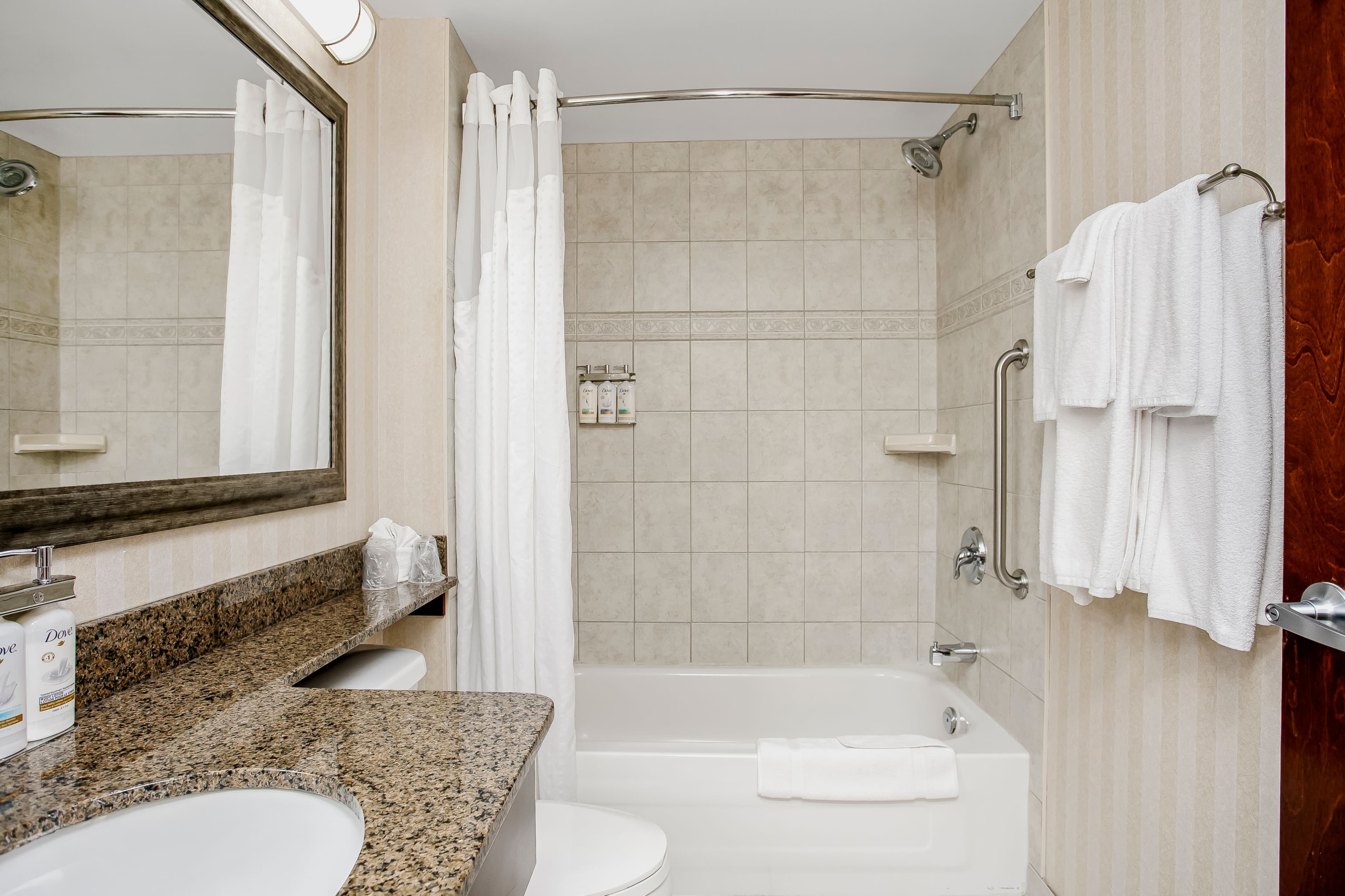 Holiday Inn Express & Suites Slave Lake — 7