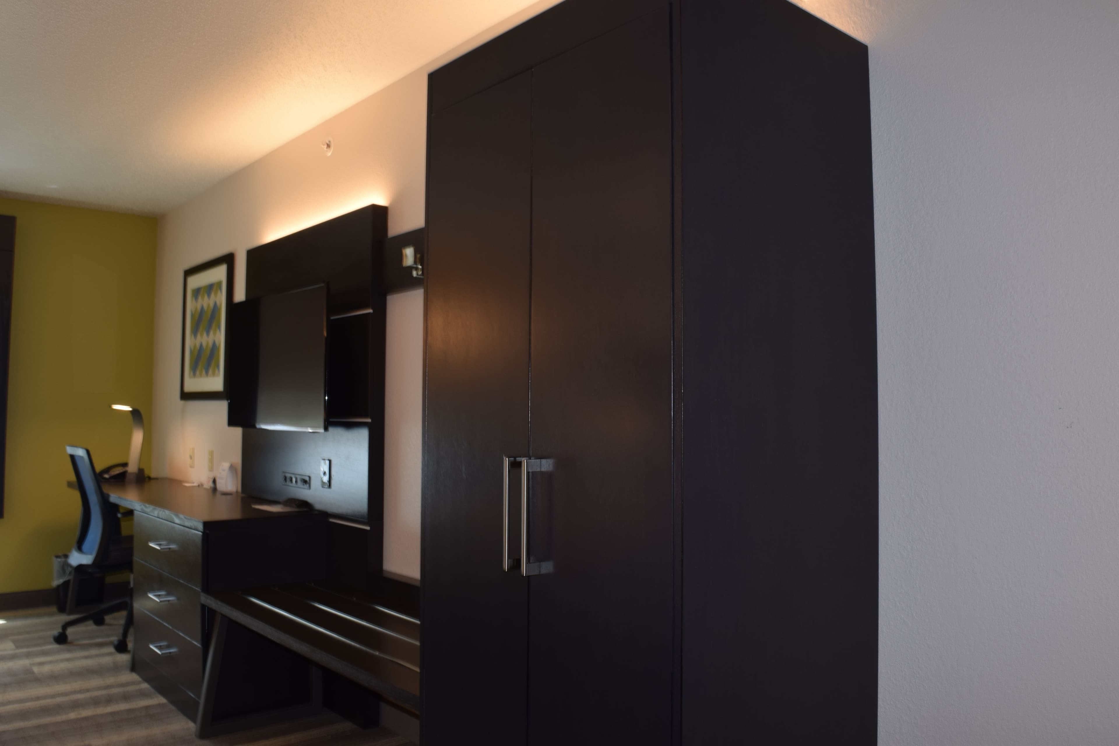 Holiday Inn Express & Suites Sparta — 10