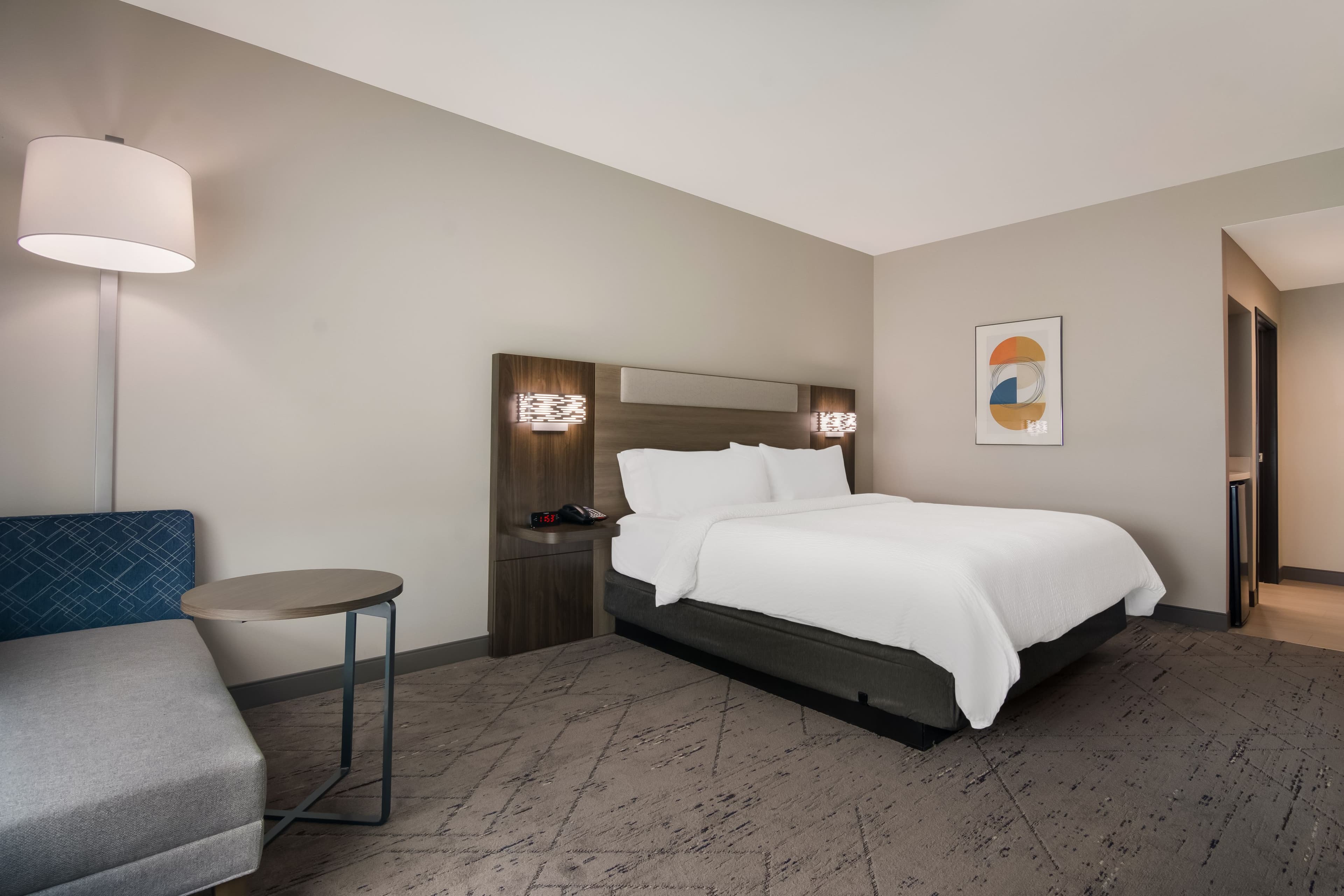 Holiday Inn Express & Suites Springdale - Fayetteville Area — 7