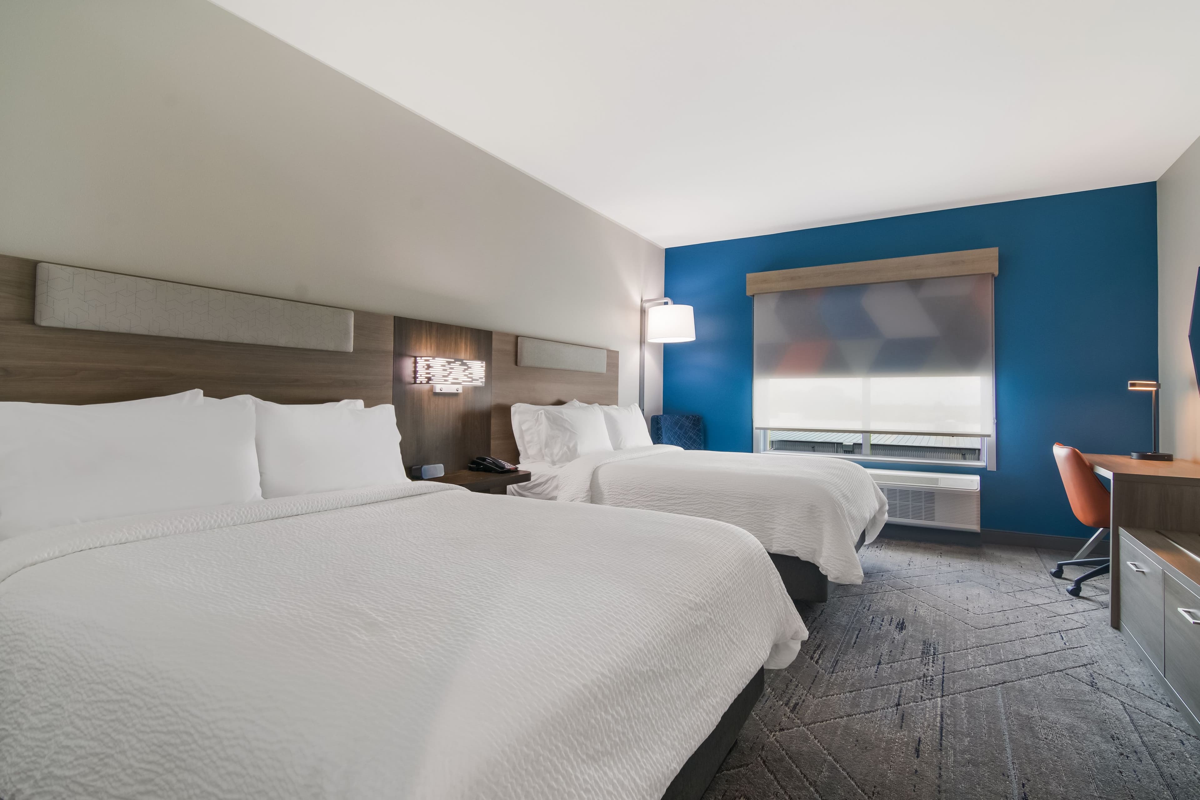 Holiday Inn Express & Suites Springdale - Fayetteville Area — 33