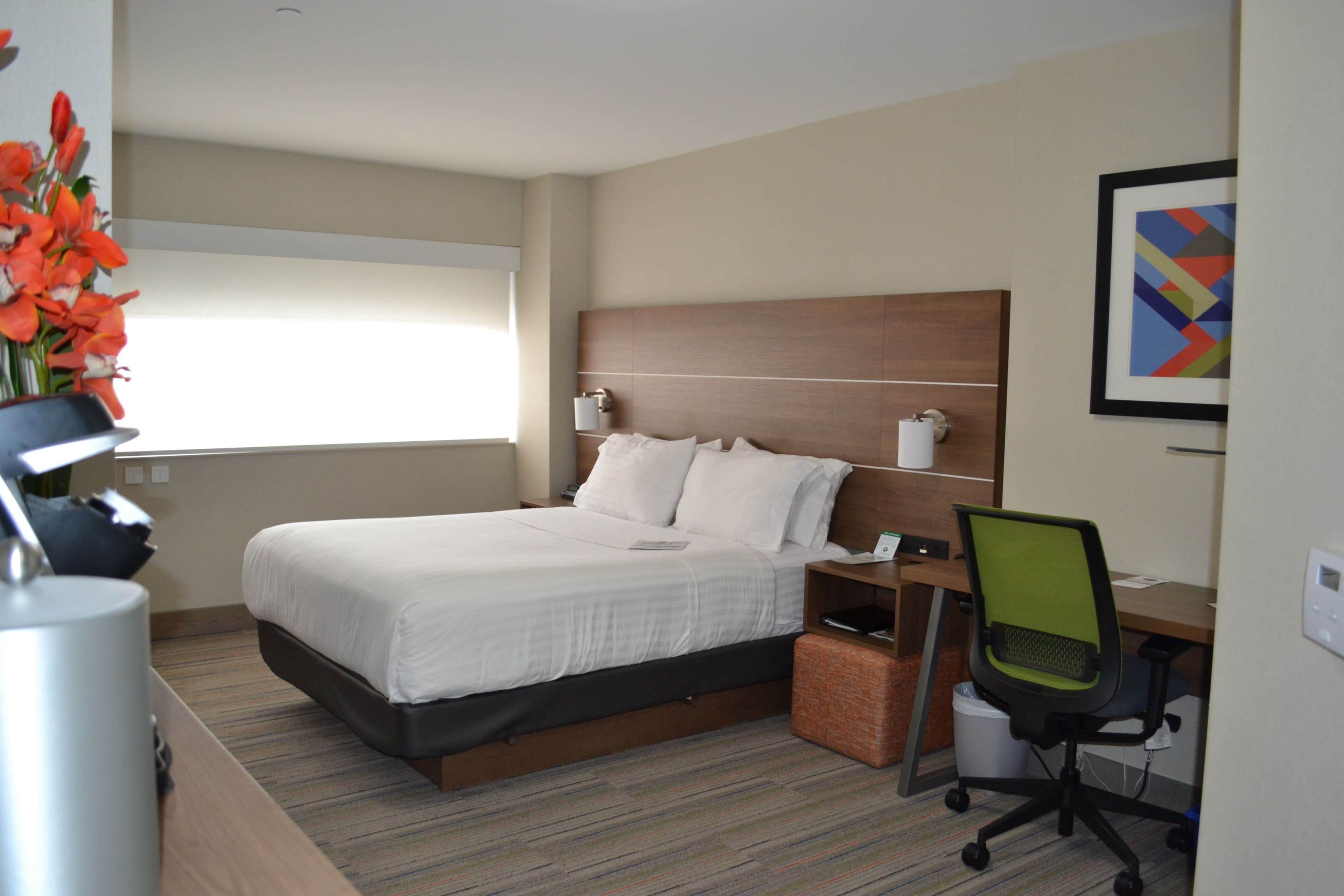 Holiday Inn Express & Suites Saint John Harbour Side — 6