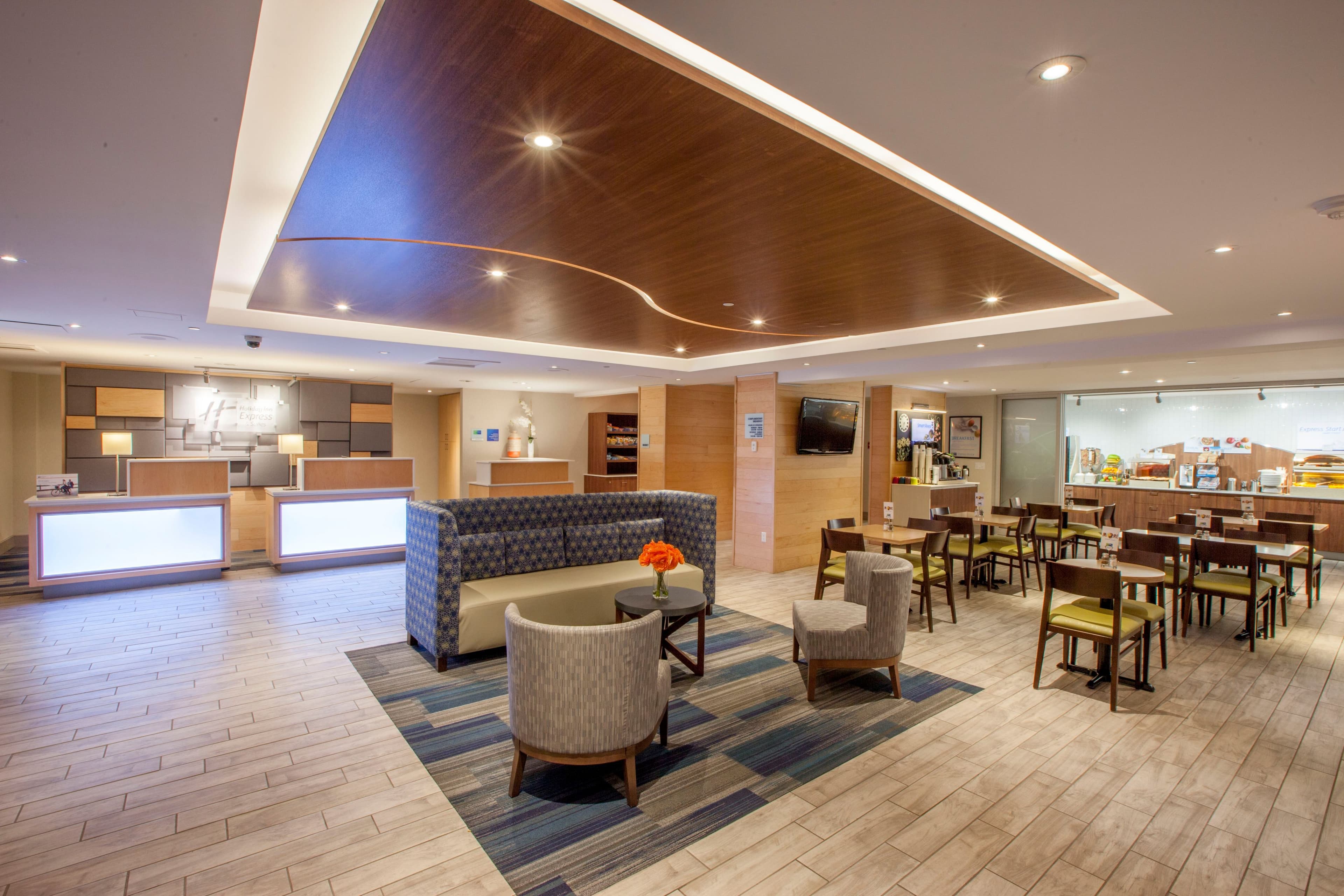Holiday Inn Express & Suites Saint John Harbour Side - Image 1