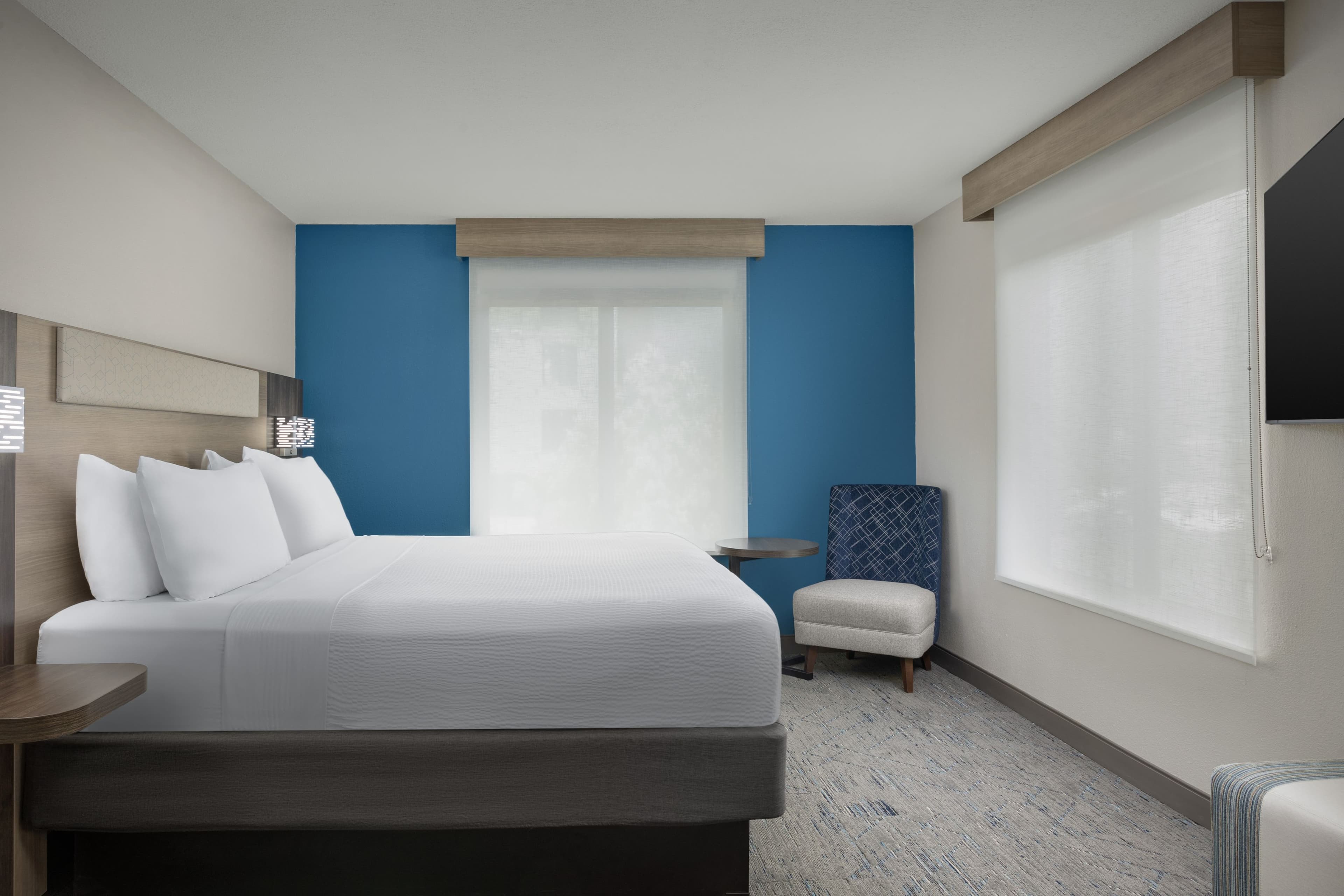 Holiday Inn Express & Suites Superior - Duluth Area — 9