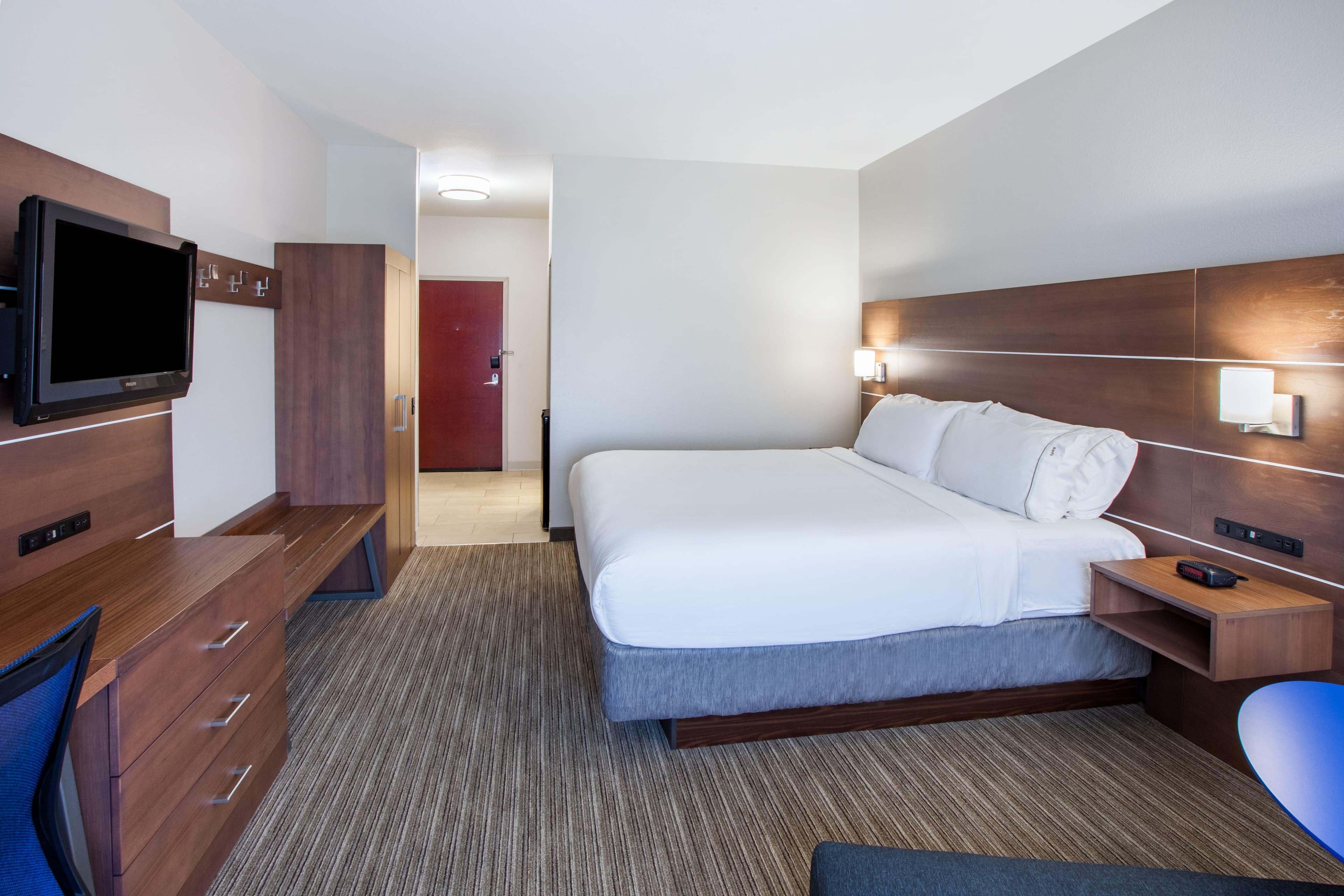 Holiday Inn Express & Suites Texarkana — 6