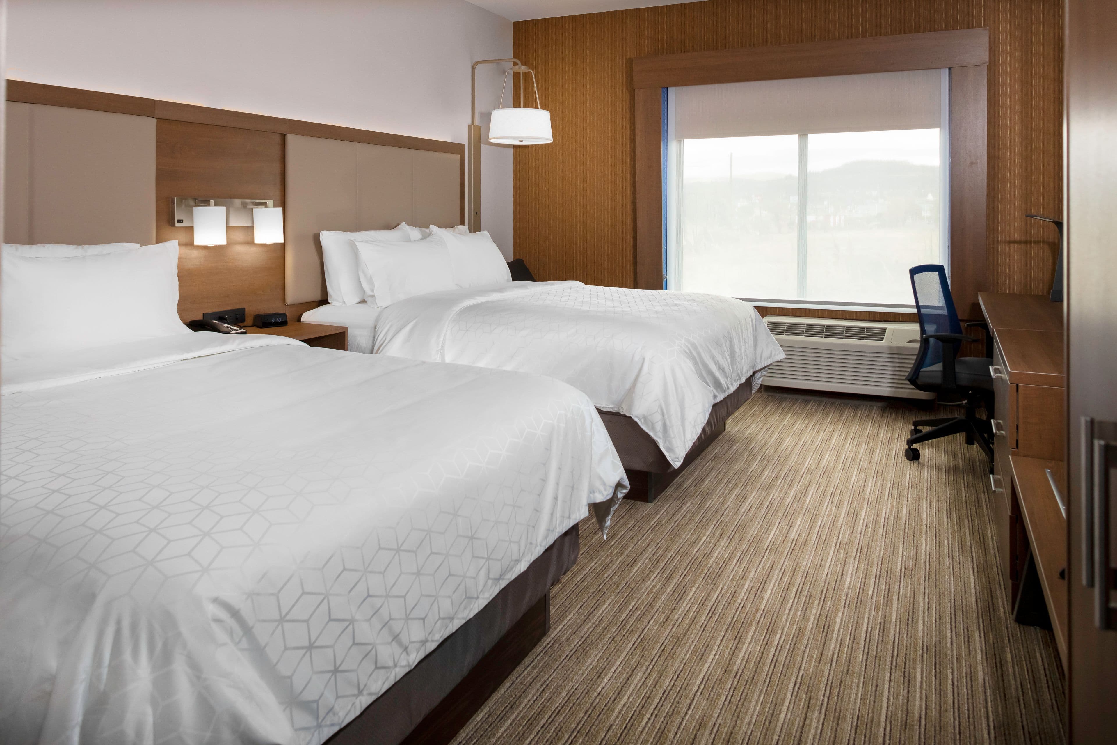 Holiday Inn Express & Suites The Dalles — 9