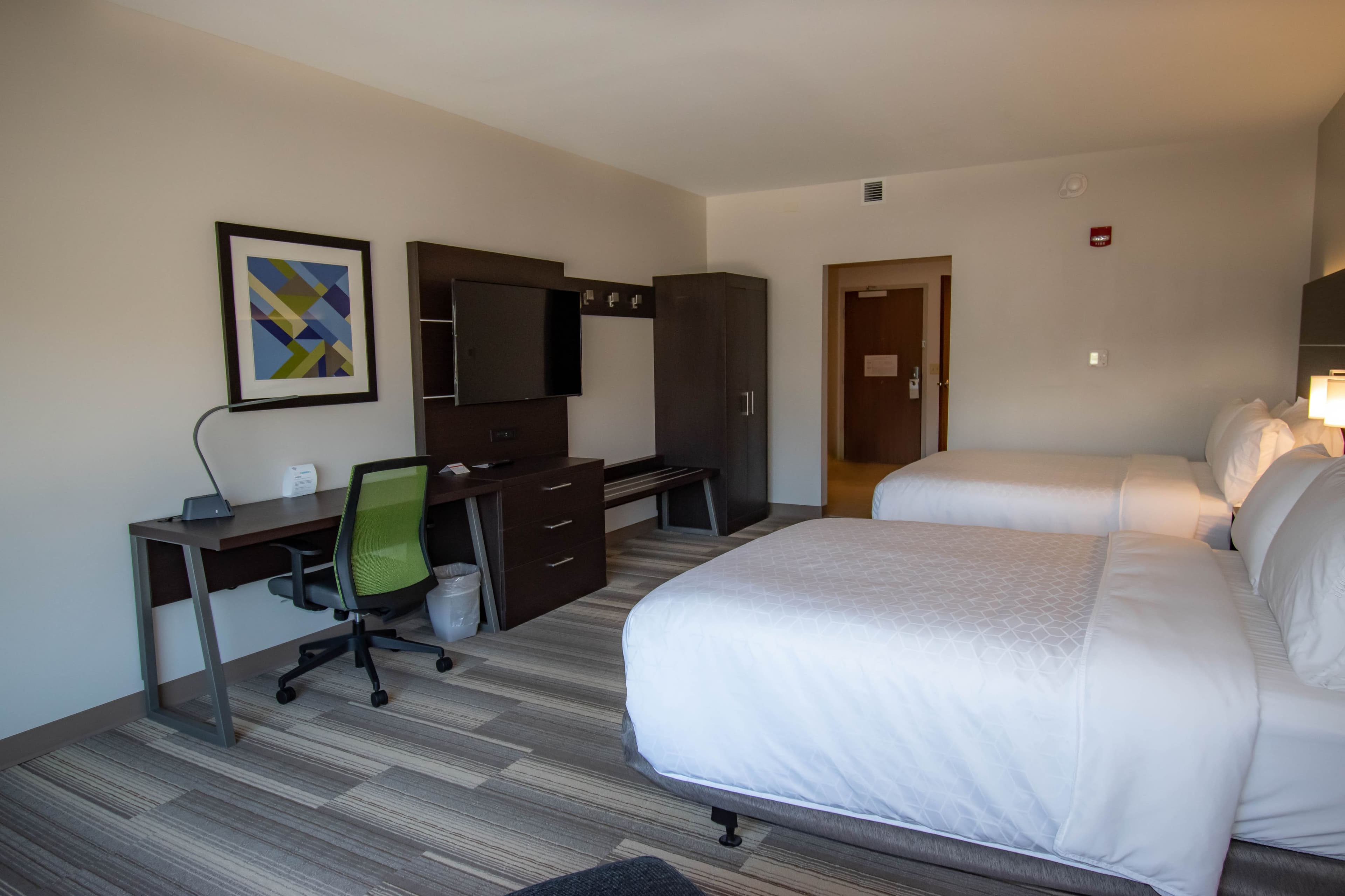 Holiday Inn Express & Suites Tonawanda - Buffalo Area — 13