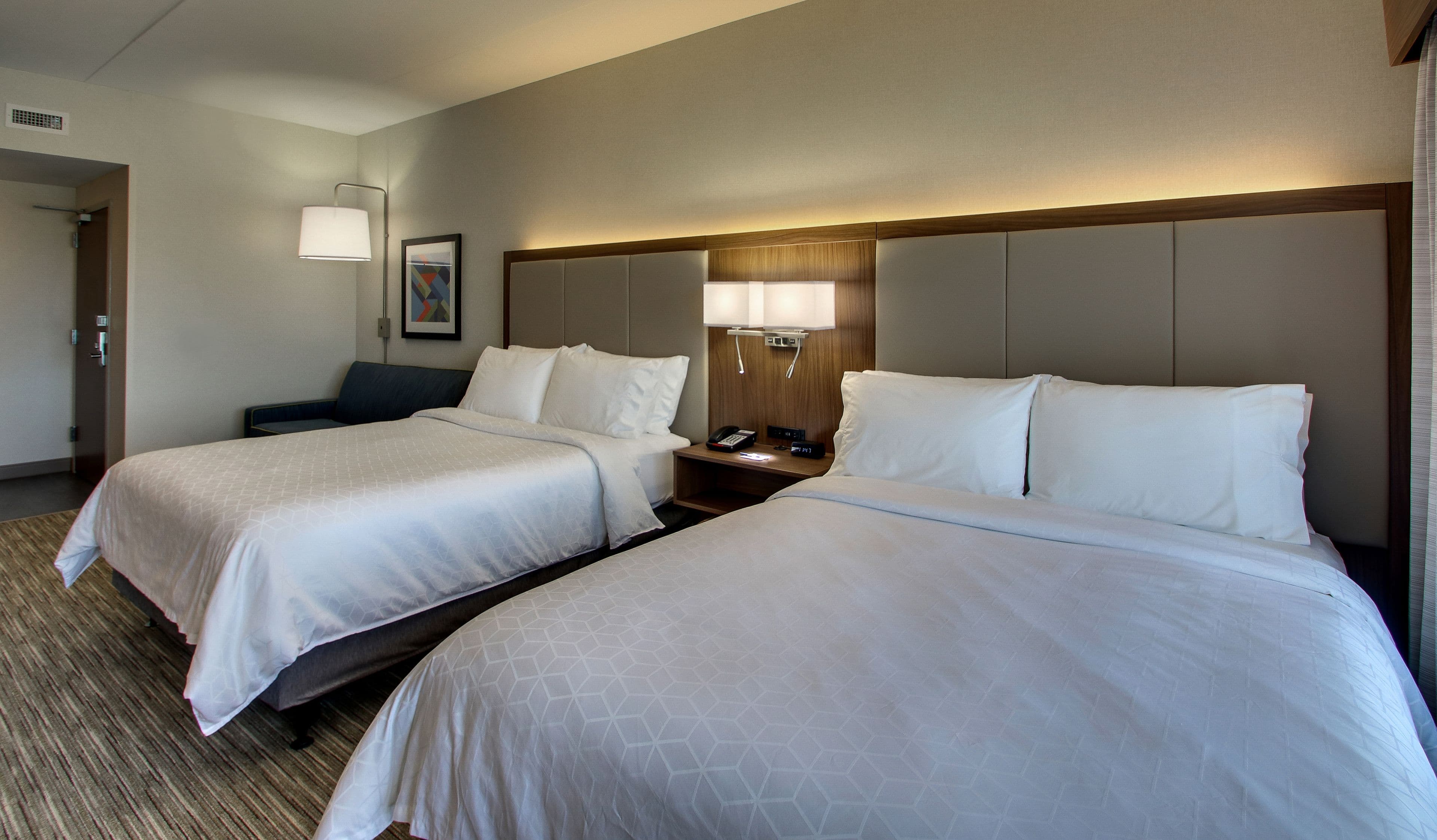 Holiday Inn Express & Suites Troy — 31