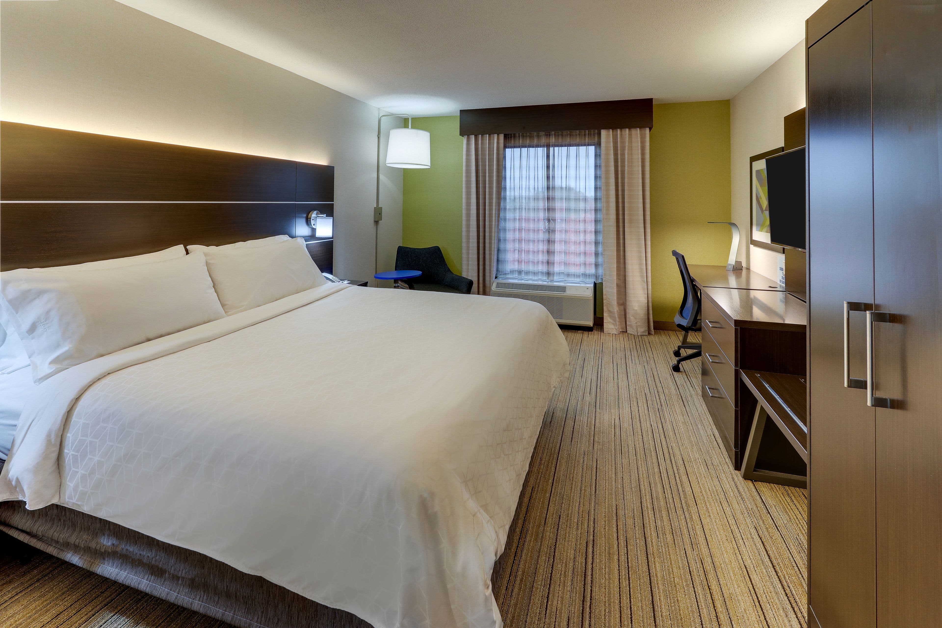 Holiday Inn Express & Suites Troy — 23