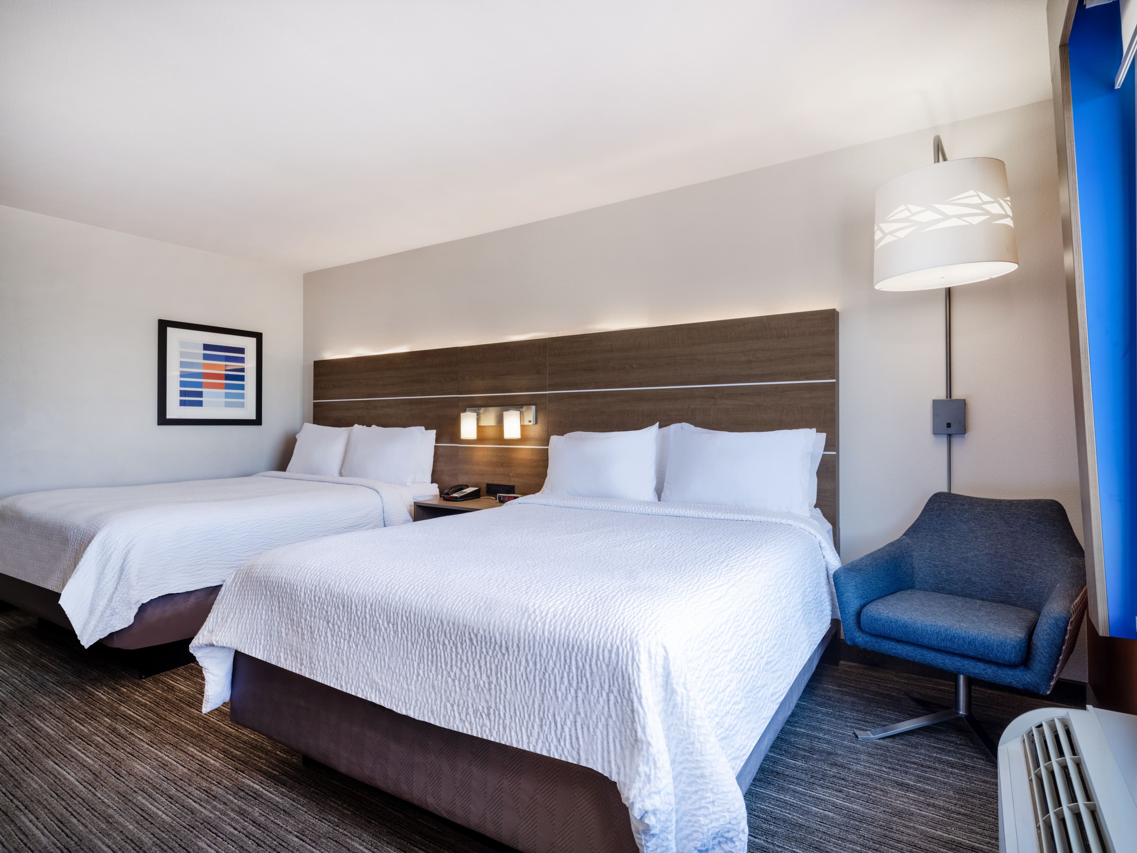 Holiday Inn Express & Suites Tucson — 37