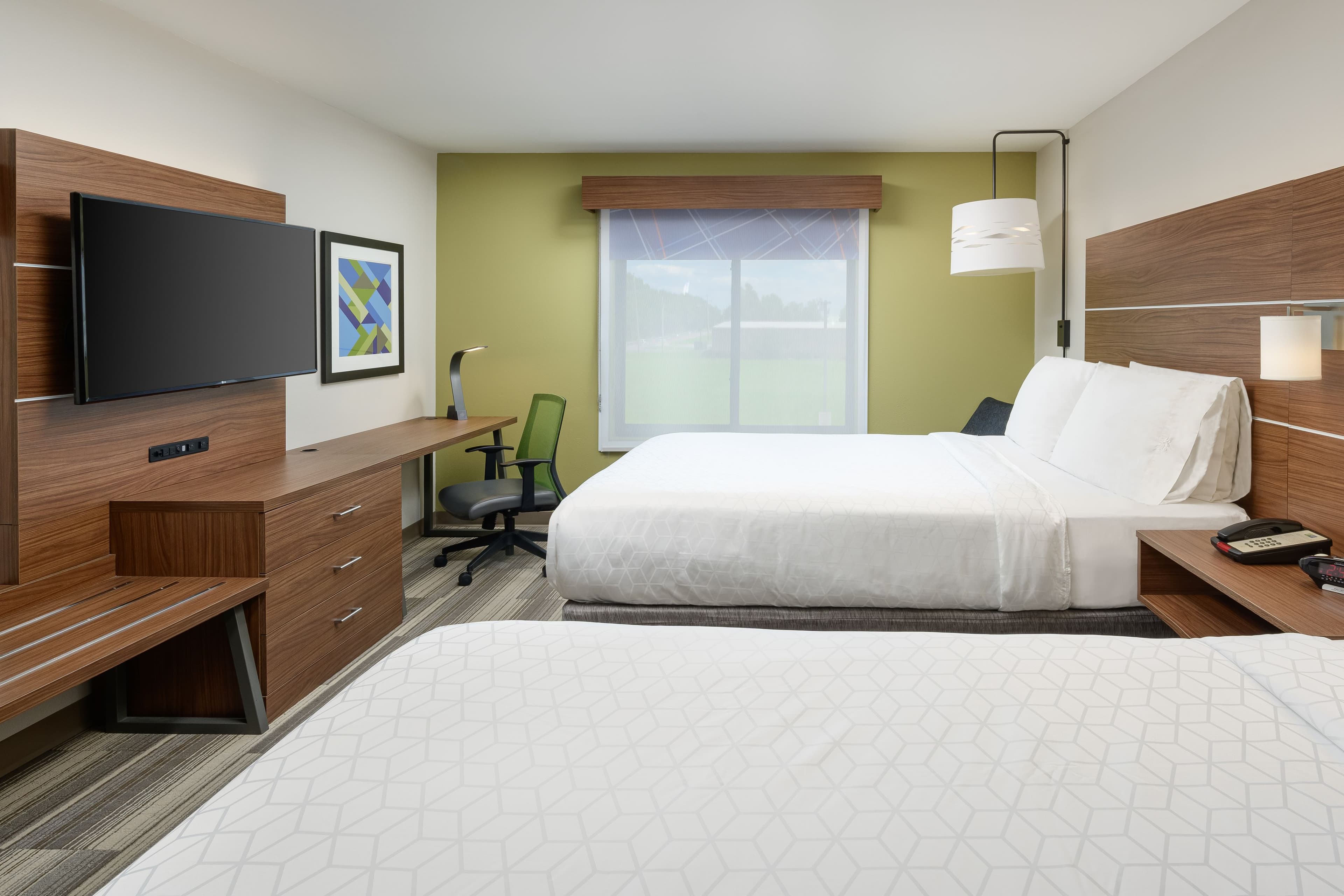 Holiday Inn Express & Suites Tullahoma — 20