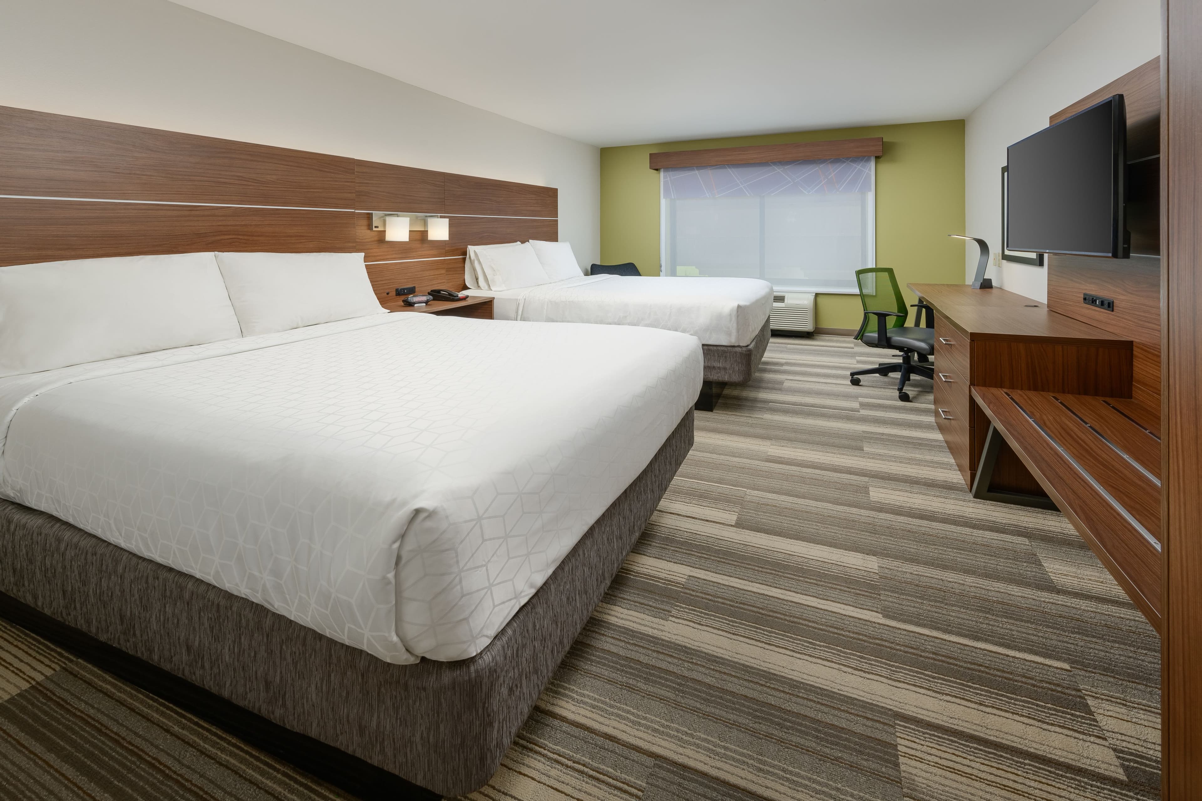 Holiday Inn Express & Suites Tullahoma — 24