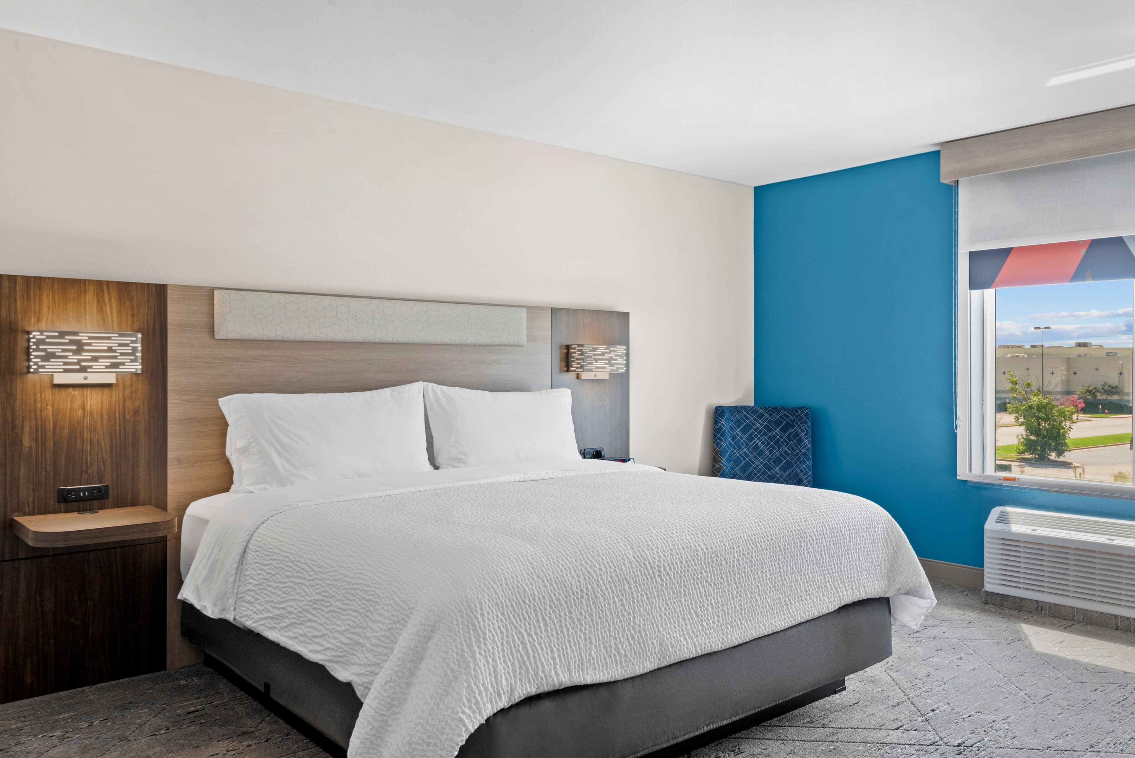 Holiday Inn Express & Suites Tulsa South Bixby — 18