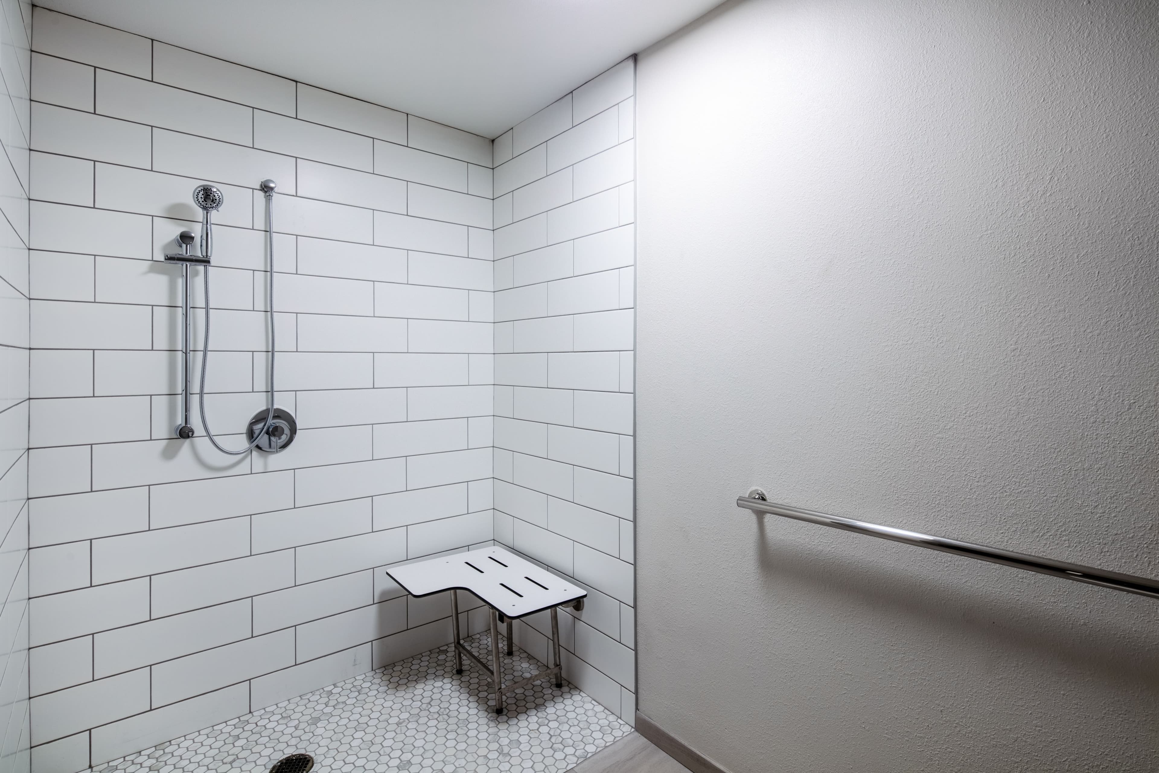 Holiday Inn Express & Suites Turlock-Hwy 99 — 8