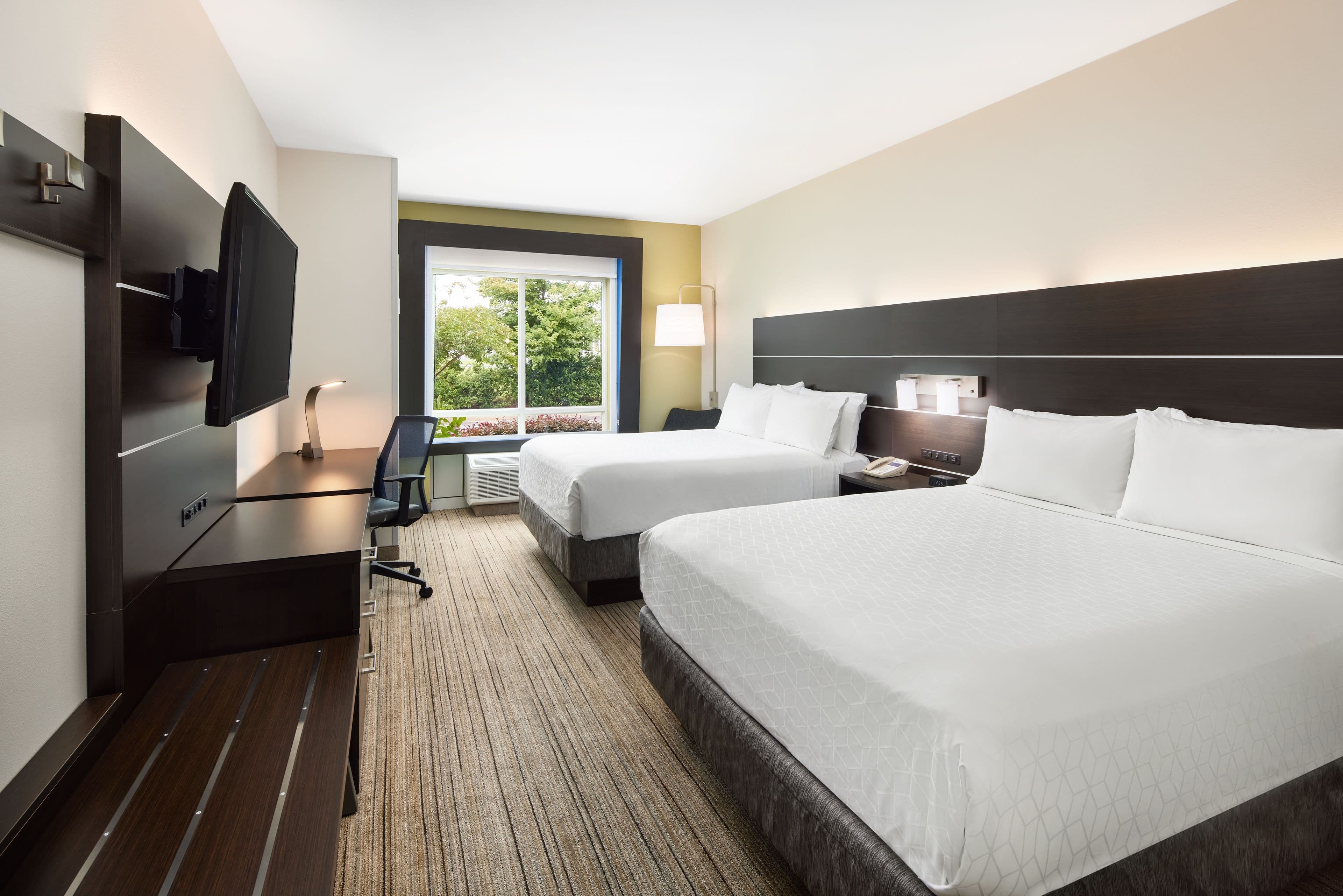 Holiday Inn Express & Suites Valdosta West - Mall Area — 11