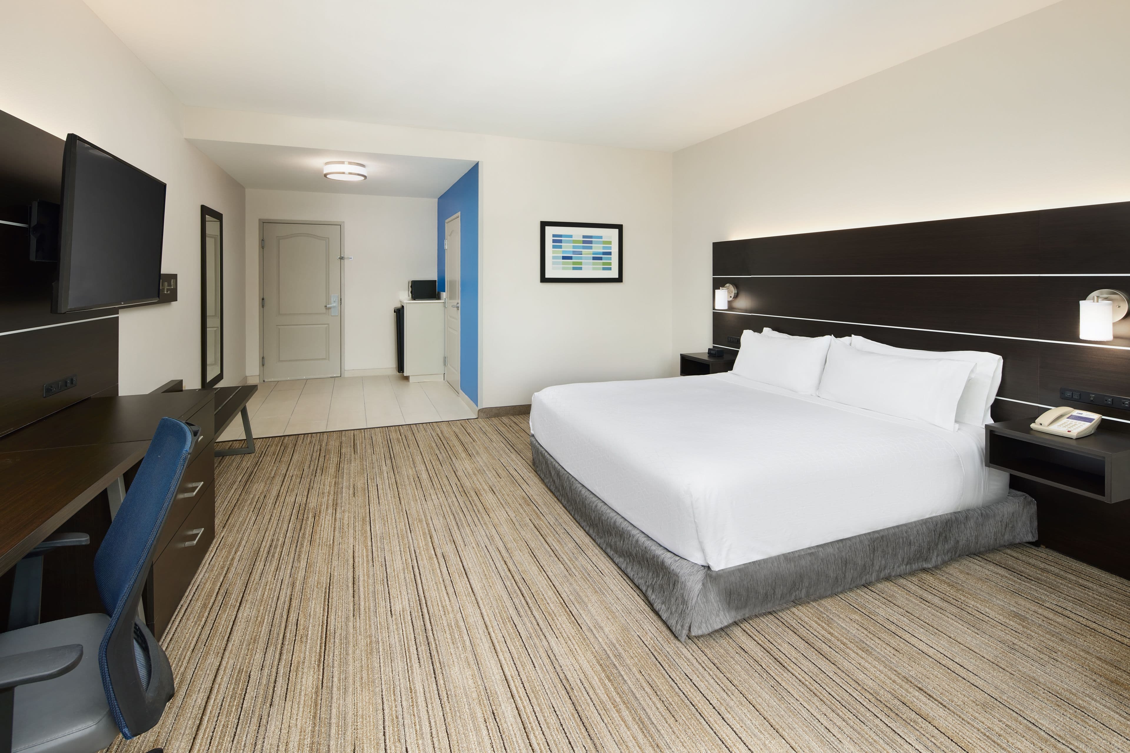 Holiday Inn Express & Suites Valdosta West - Mall Area — 10