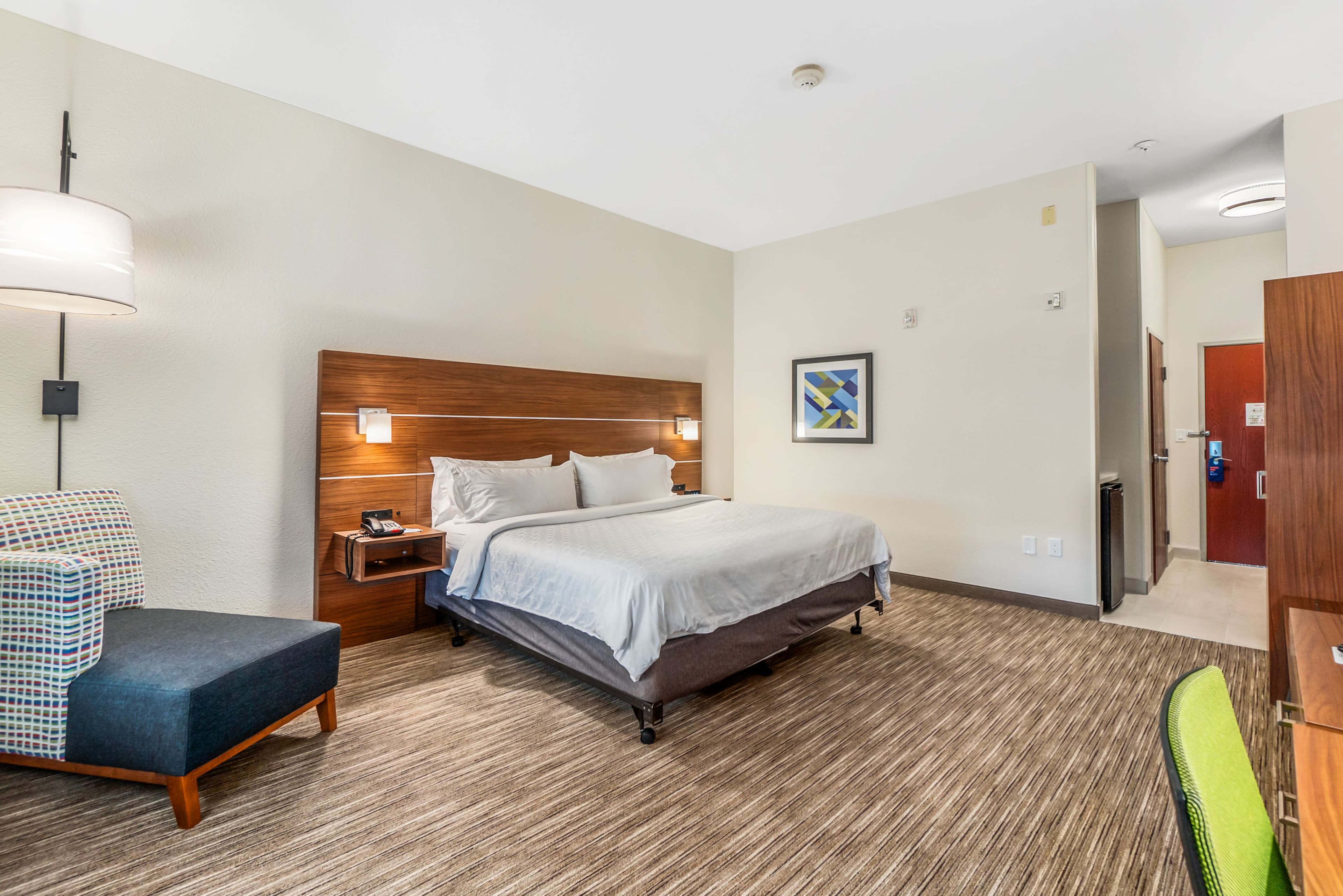 Holiday Inn Express & Suites Van Buren-Ft Smith Area — 14