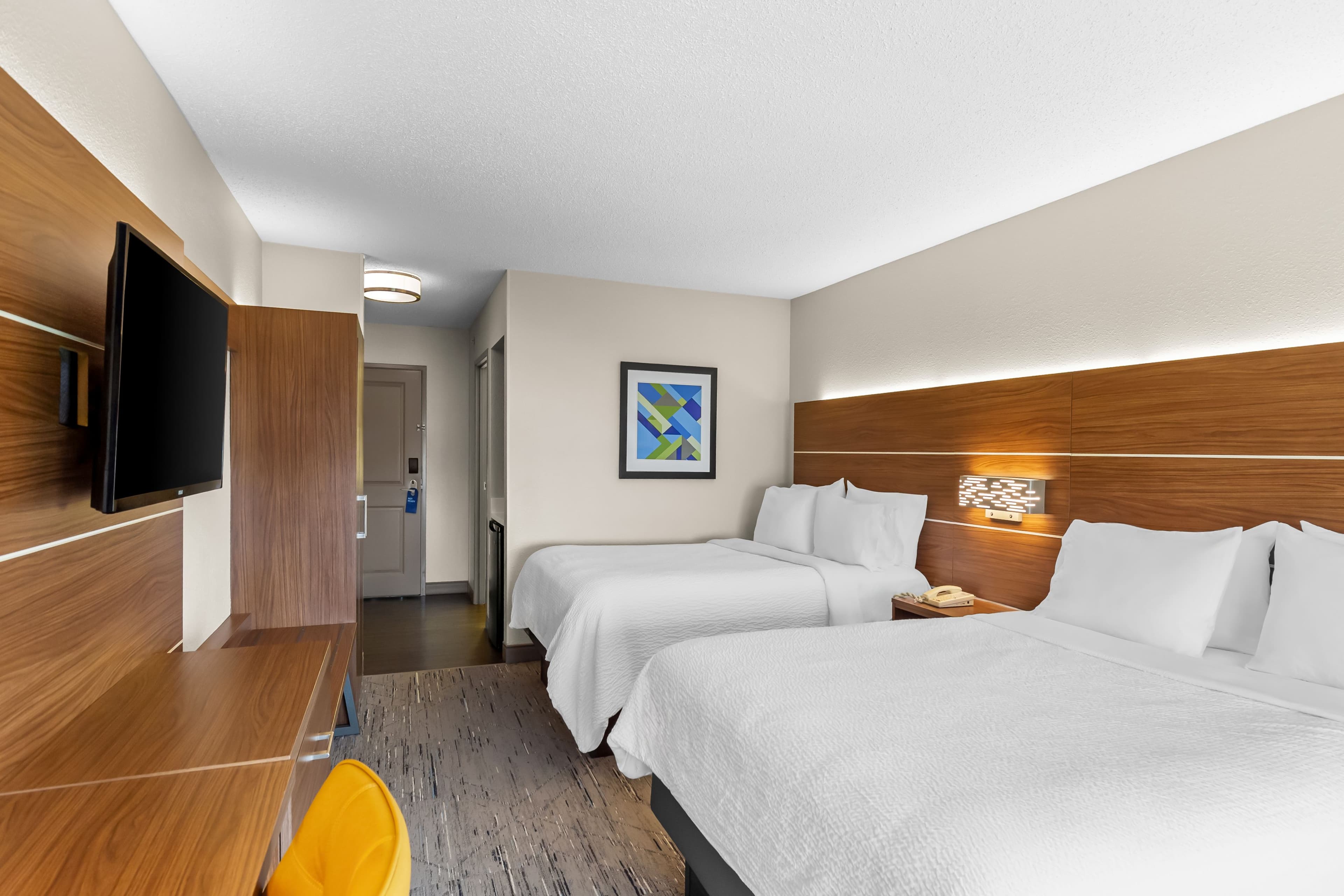 Holiday Inn Express & Suites Vandalia — 25