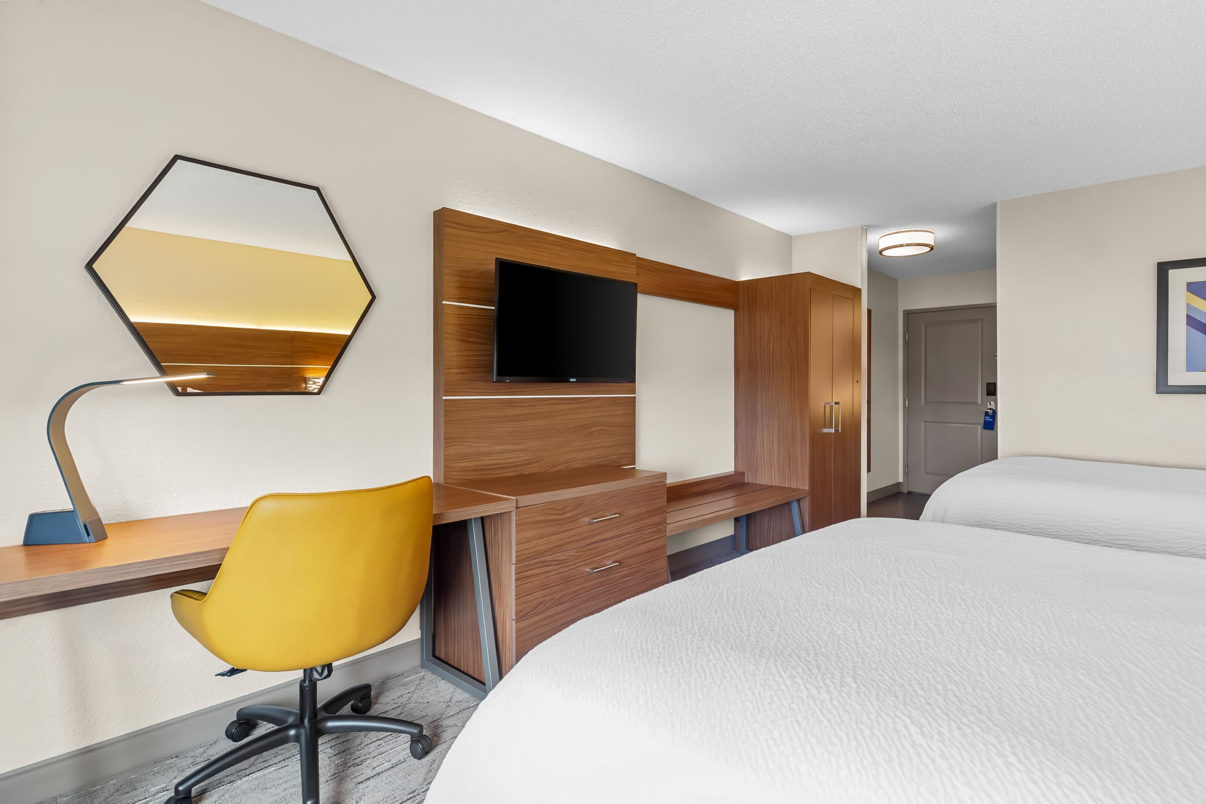 Holiday Inn Express & Suites Vandalia — 26