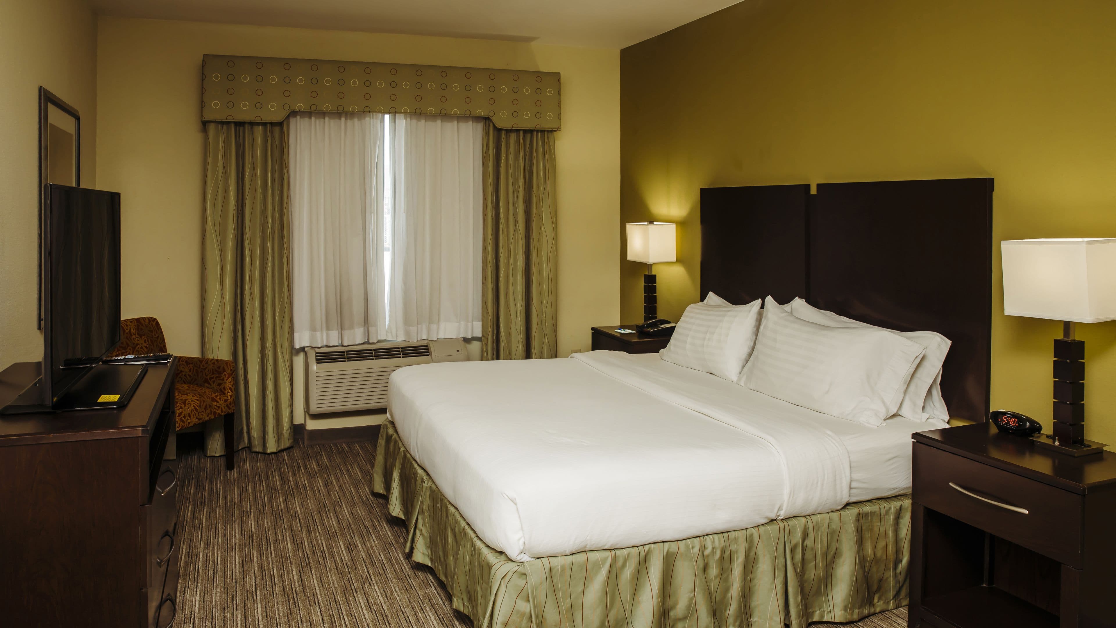 Holiday Inn Express & Suites Waller - Prairie View — 5