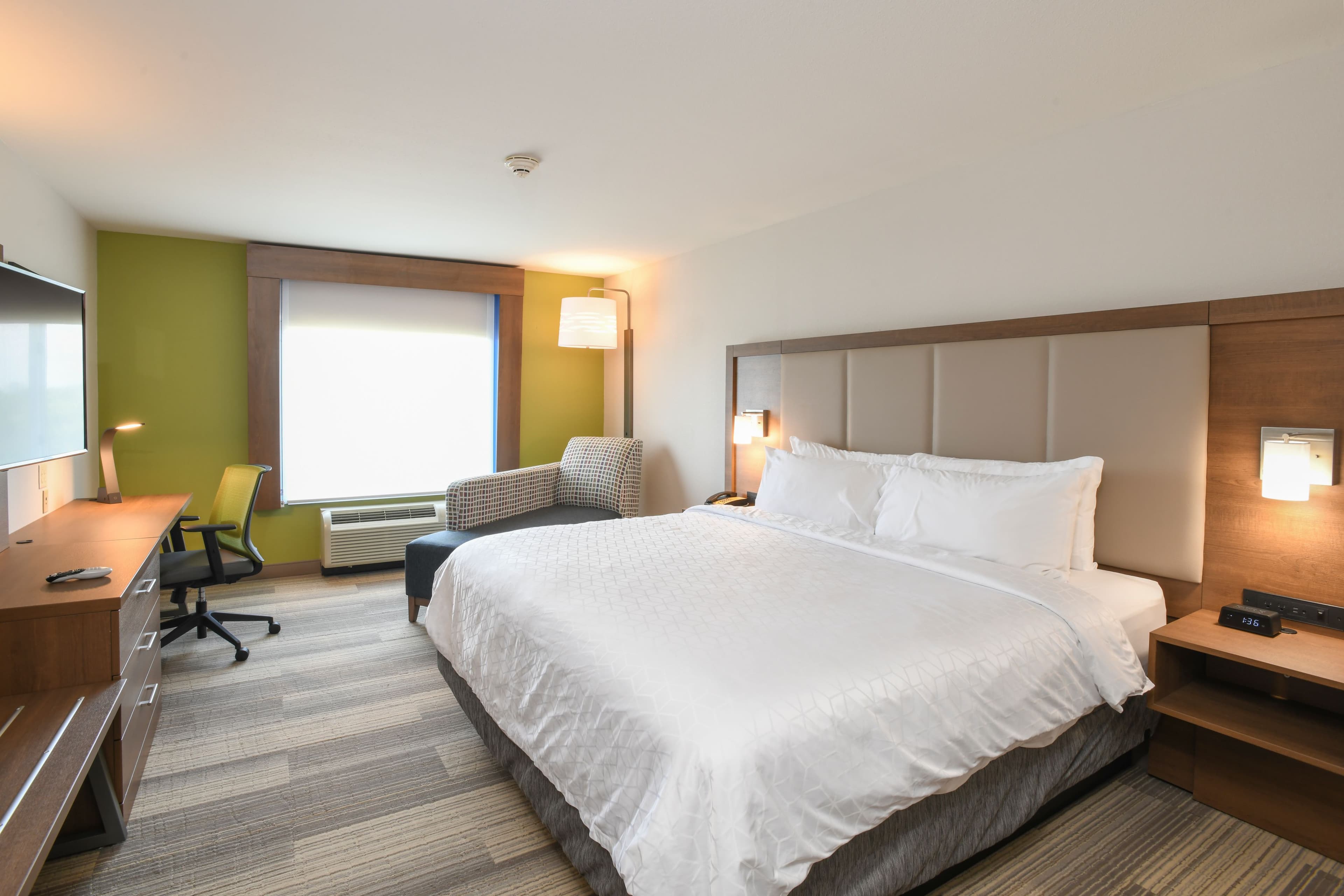 Holiday Inn Express & Suites Richwood - Cincinnati South — 9