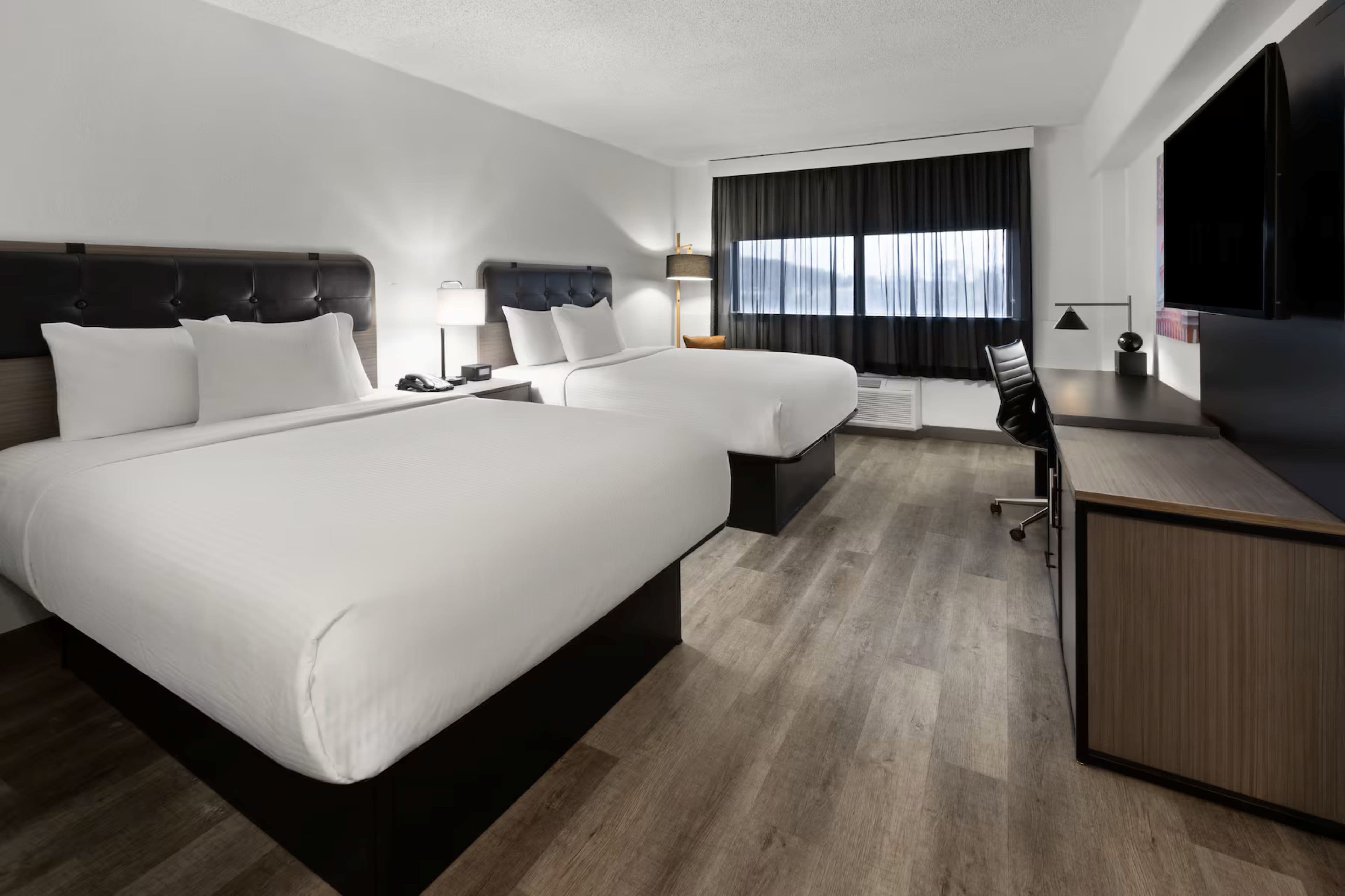 Holiday Inn Express & Suites Washington DC -  NoMA — 25