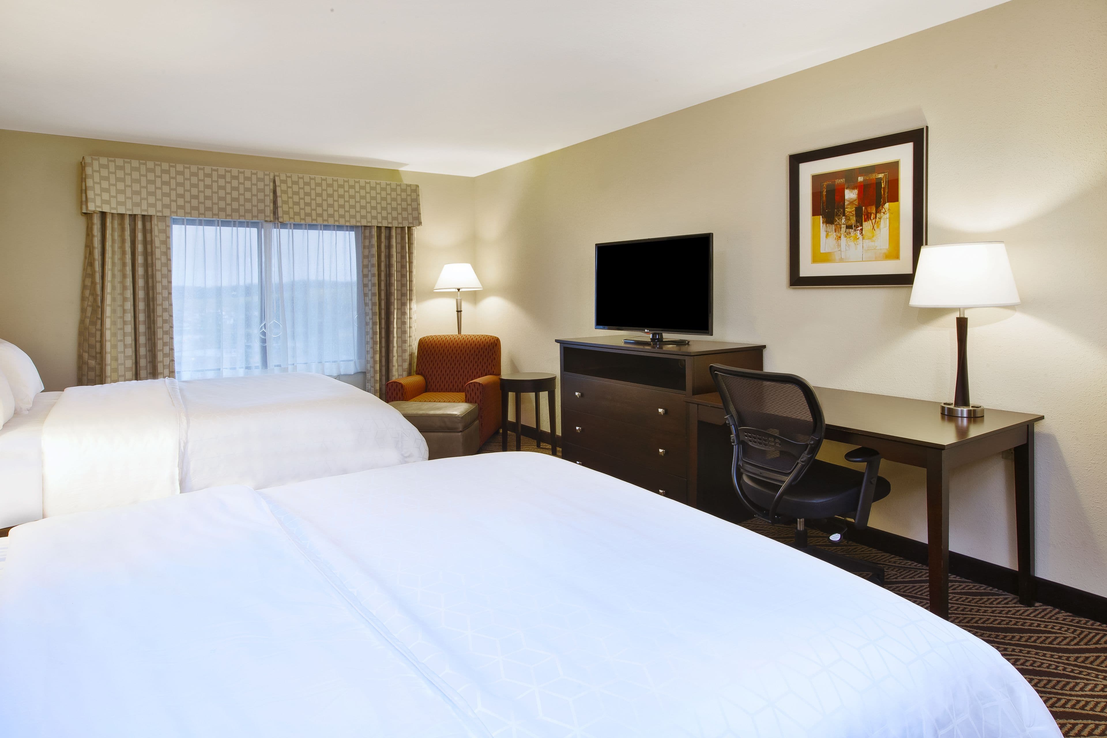 Holiday Inn Express & Suites Washington - Meadow Lands — 9