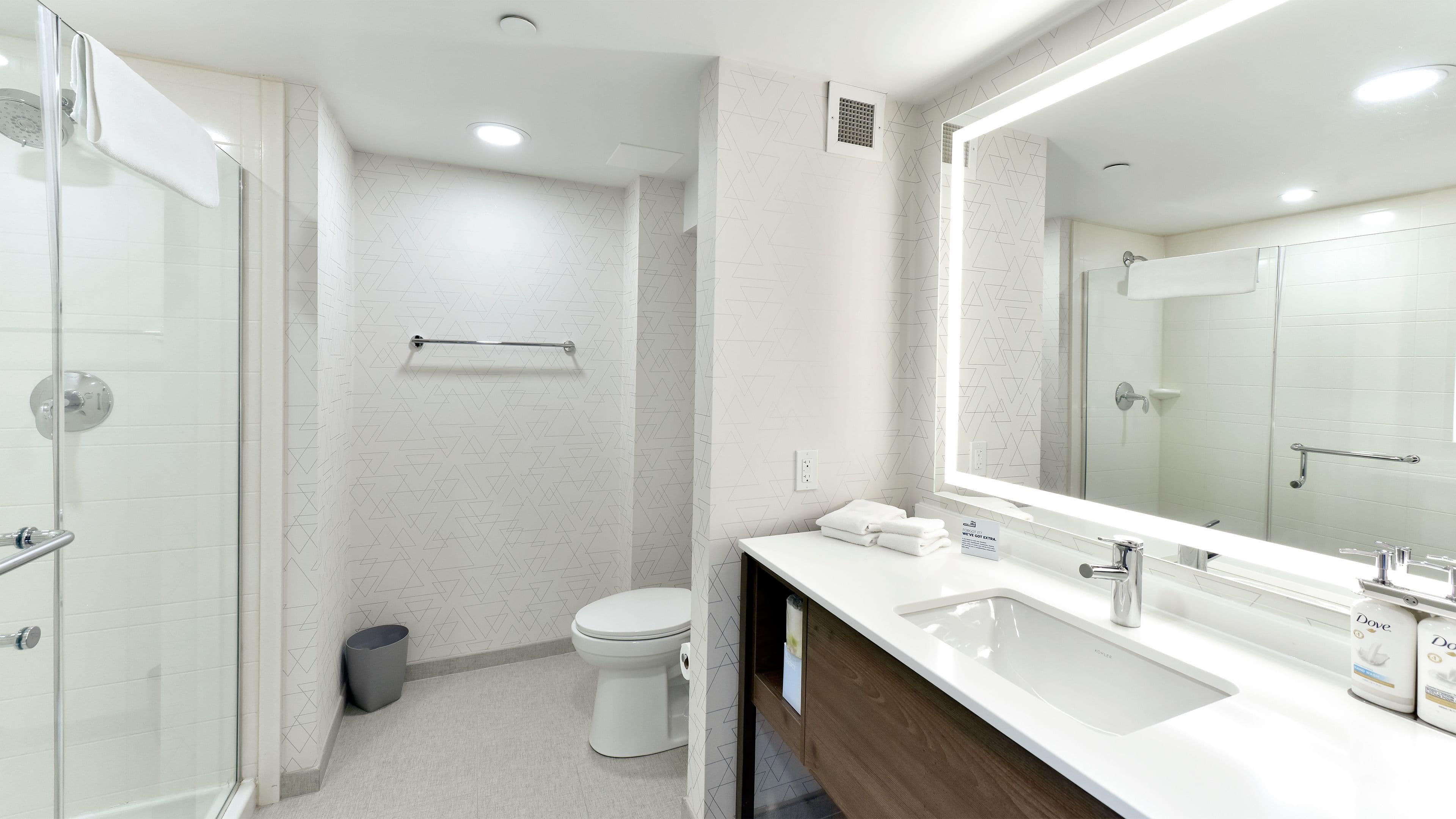 Holiday Inn Express & Suites Waterloo - St. Jacobs Area — 8