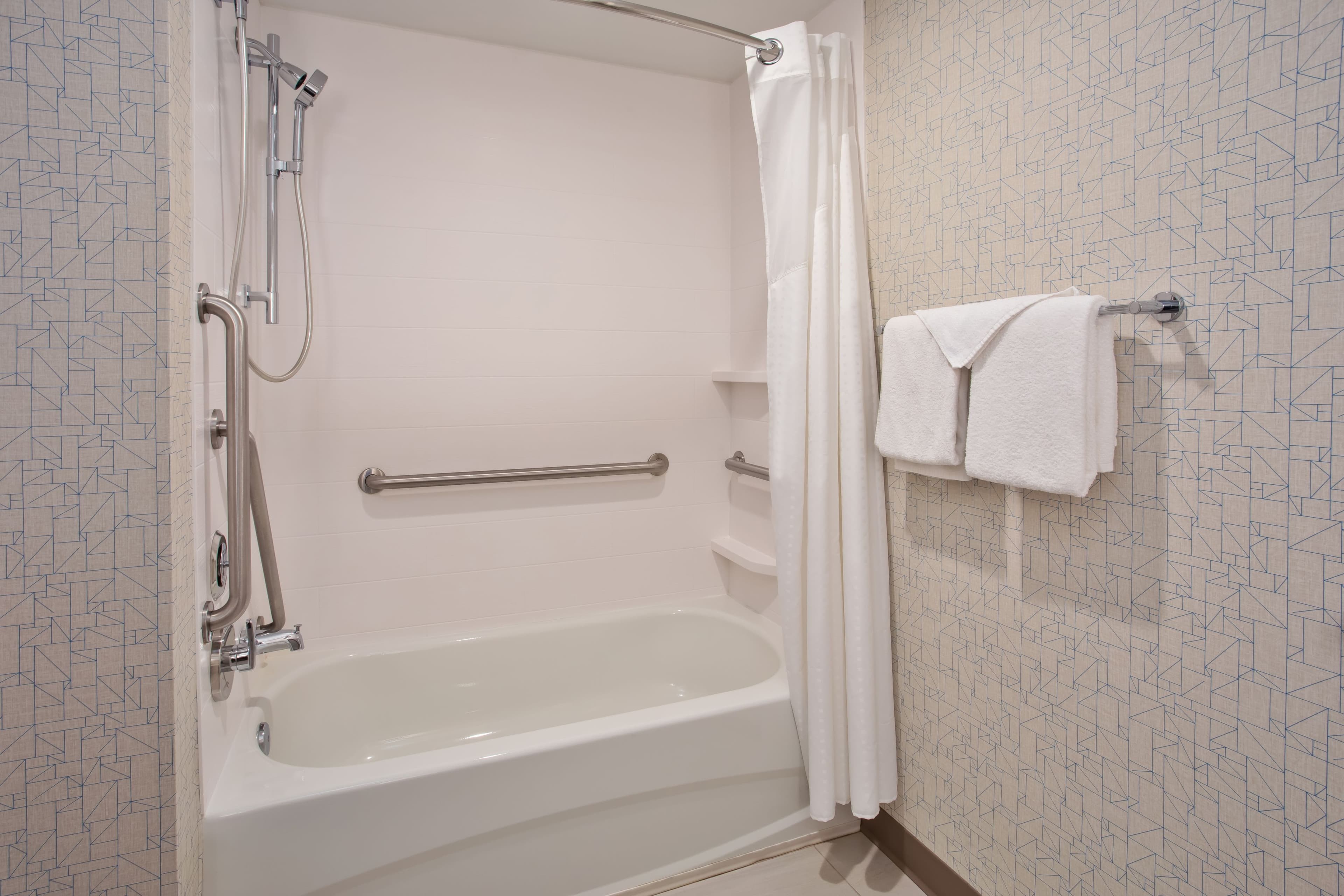 Holiday Inn Express & Suites Rochester Webster — 22