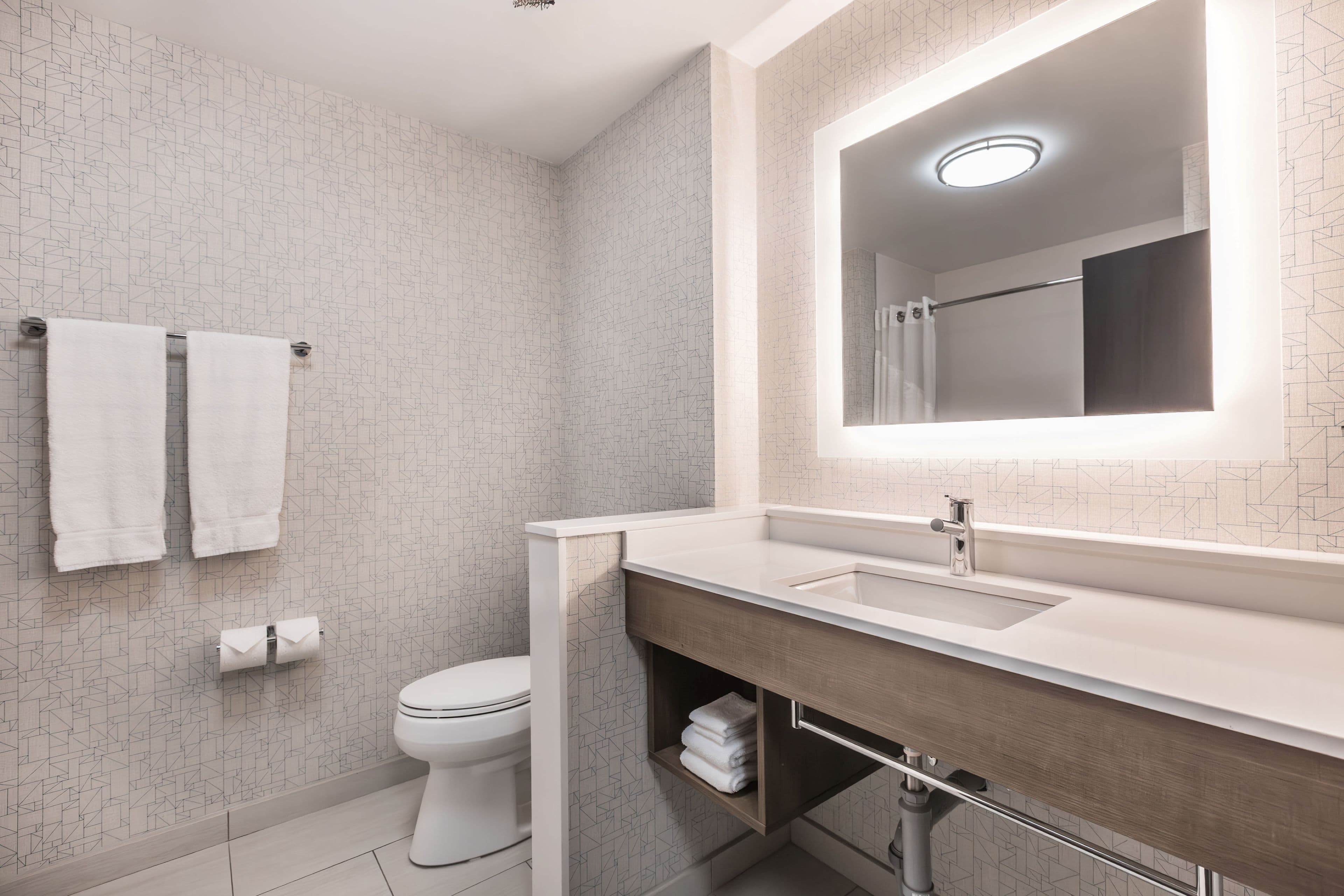 Holiday Inn Express & Suites Welland — 46