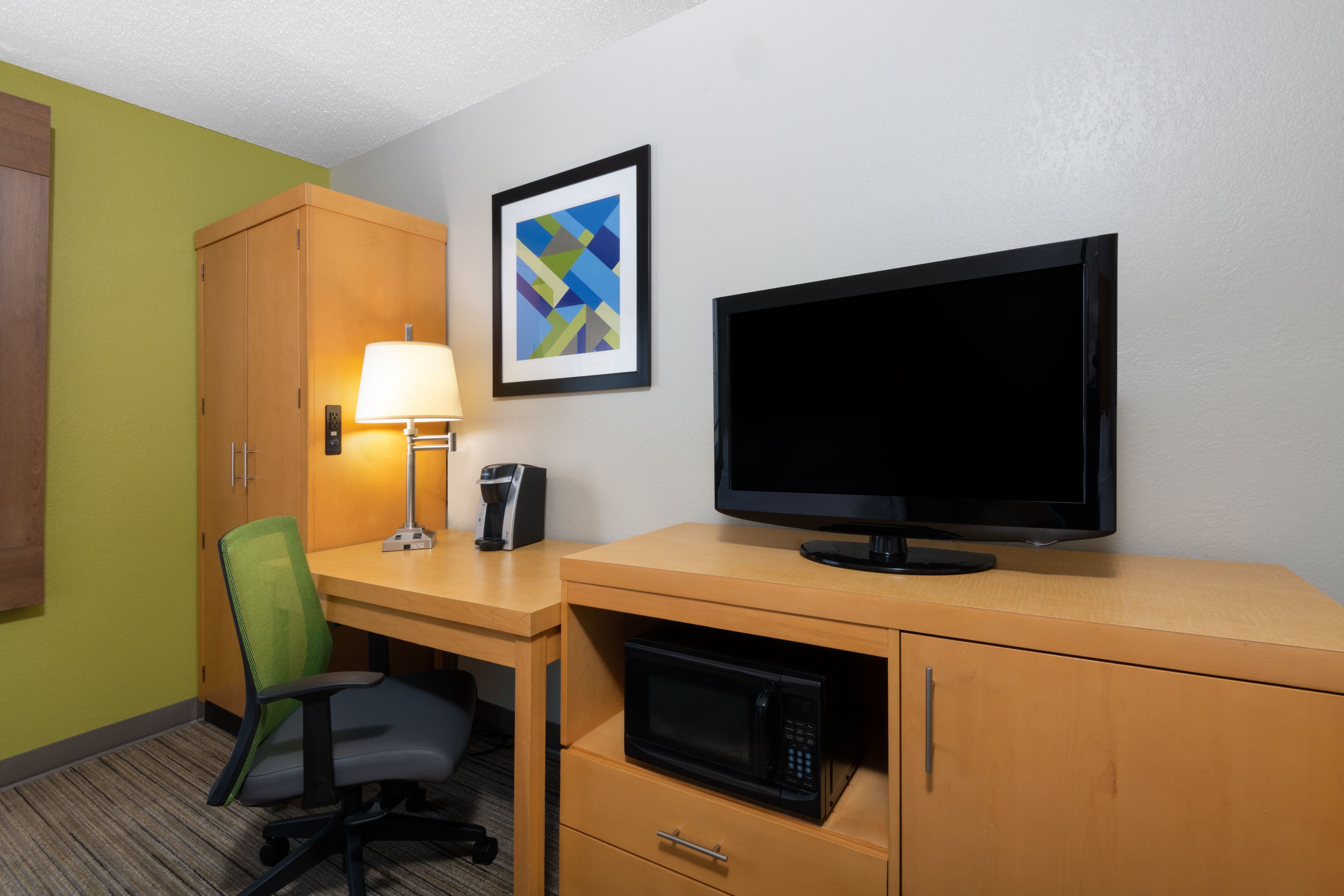 Holiday Inn Express & Suites Wheat Ridge-Denver West — 28