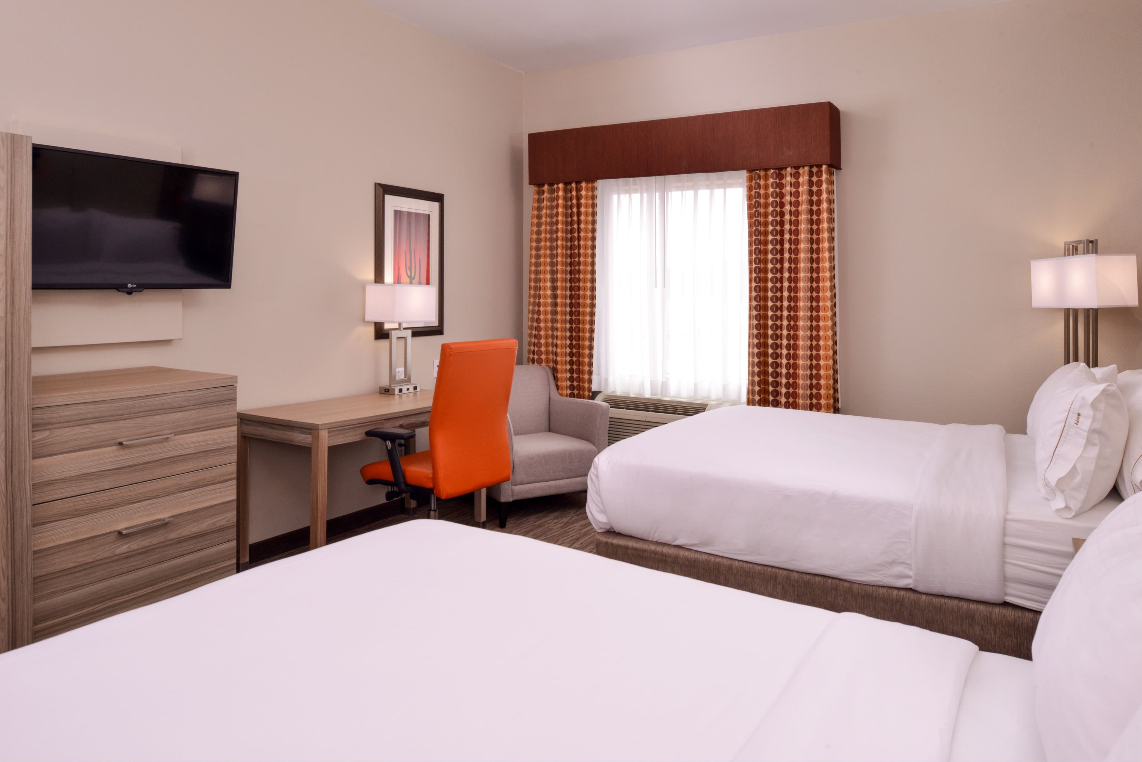 Holiday Inn Express & Suites Williams — 31