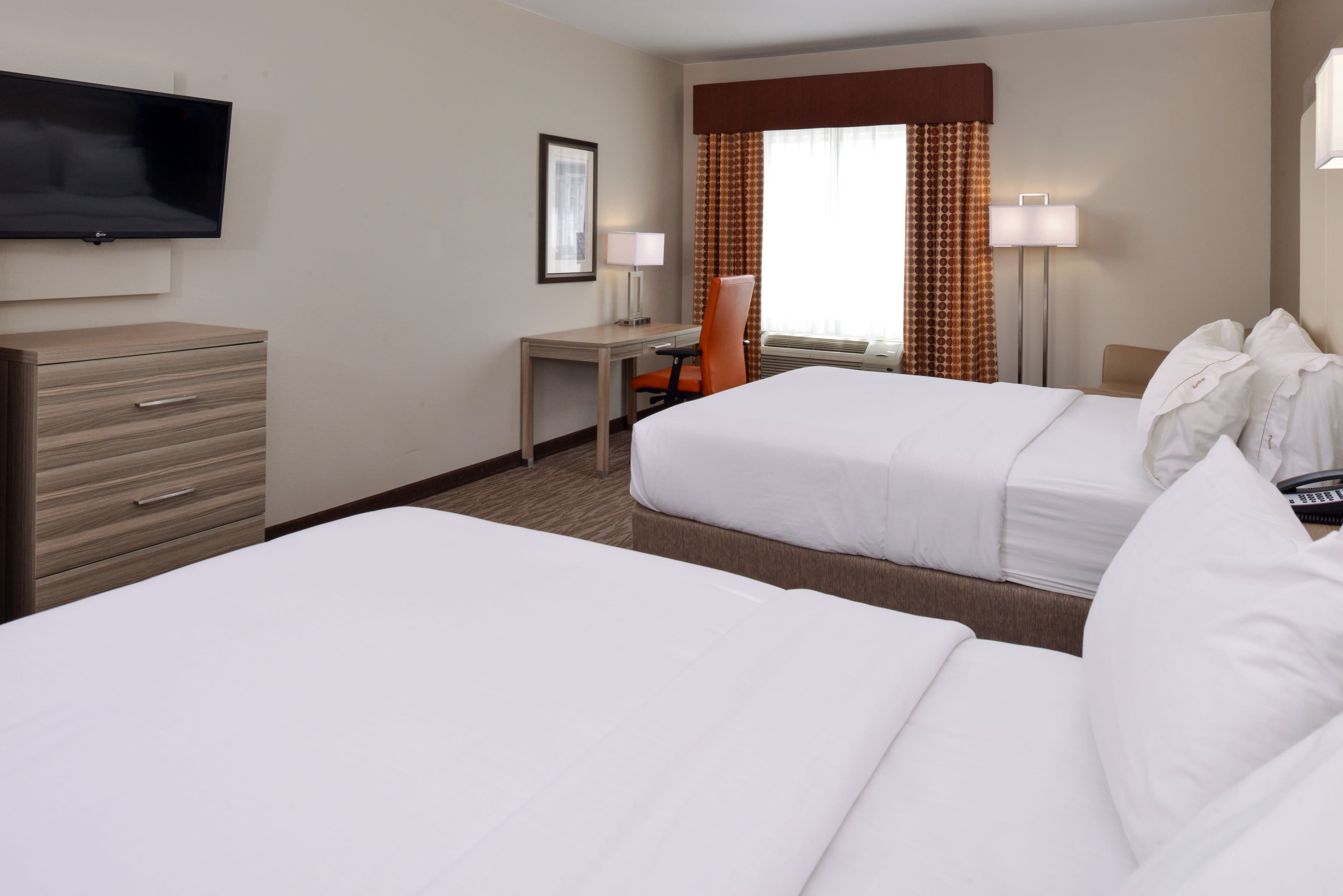 Holiday Inn Express & Suites Williams — 27