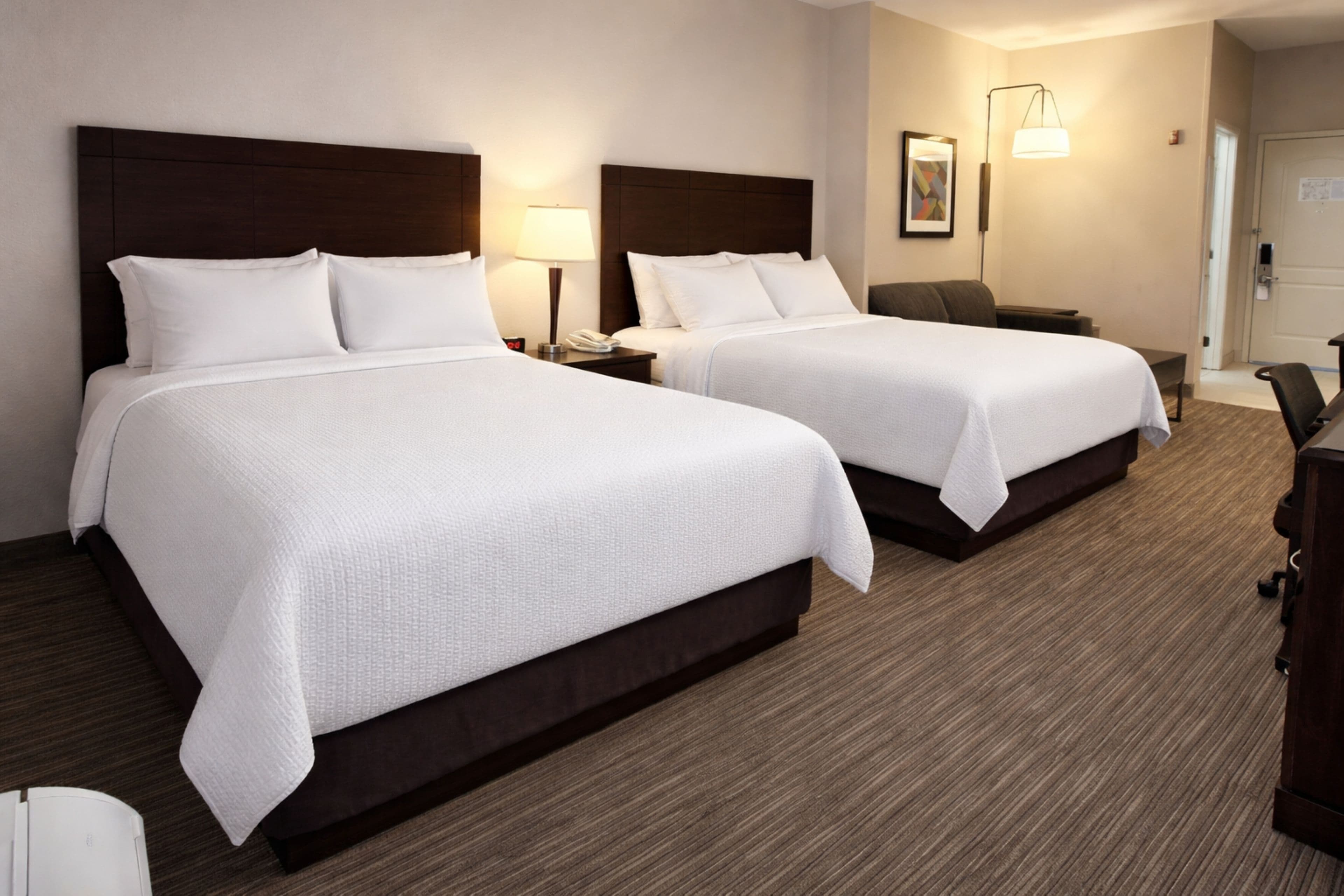 Holiday Inn Express & Suites Winner — 46