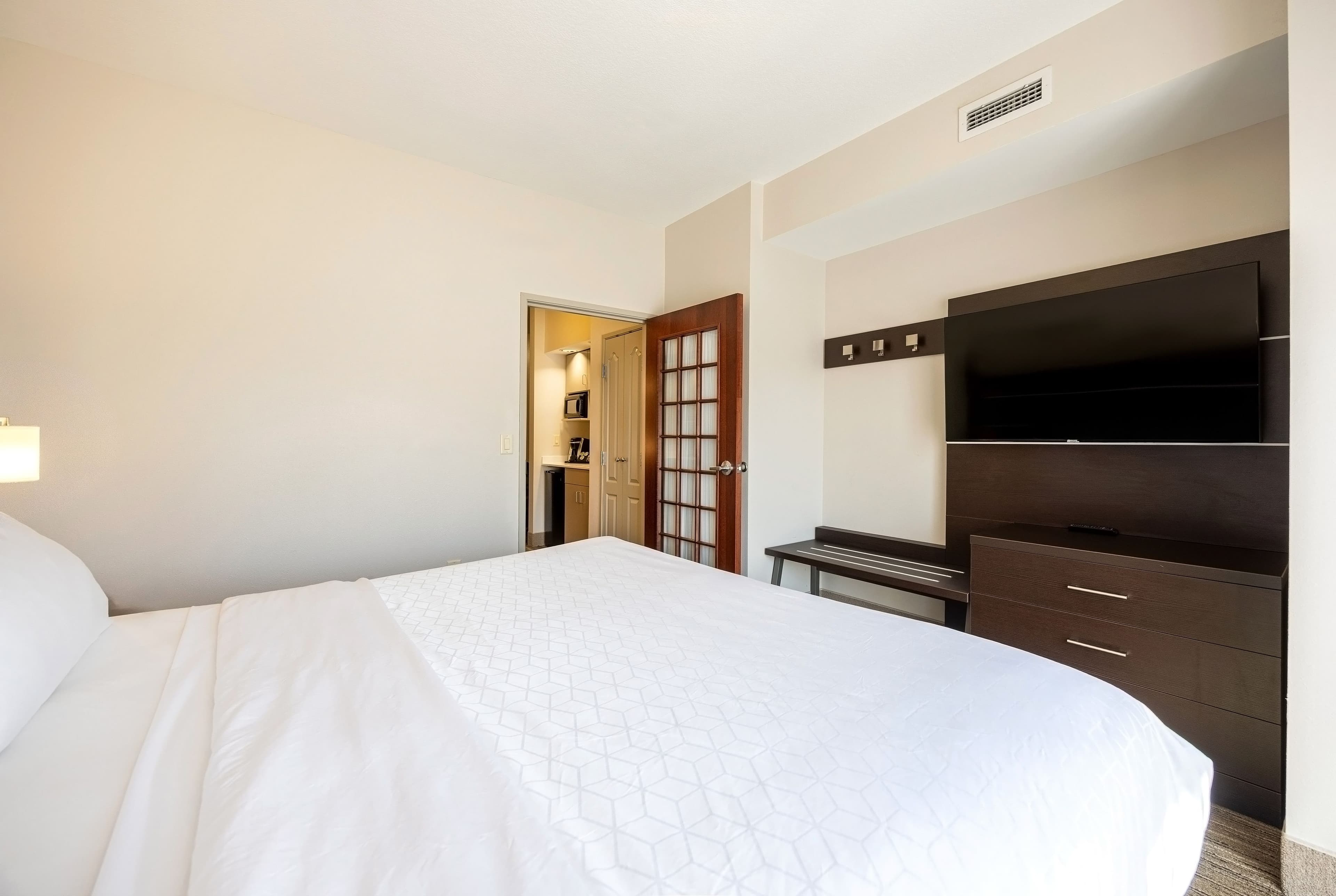 Holiday Inn Express & Suites Winona — 42