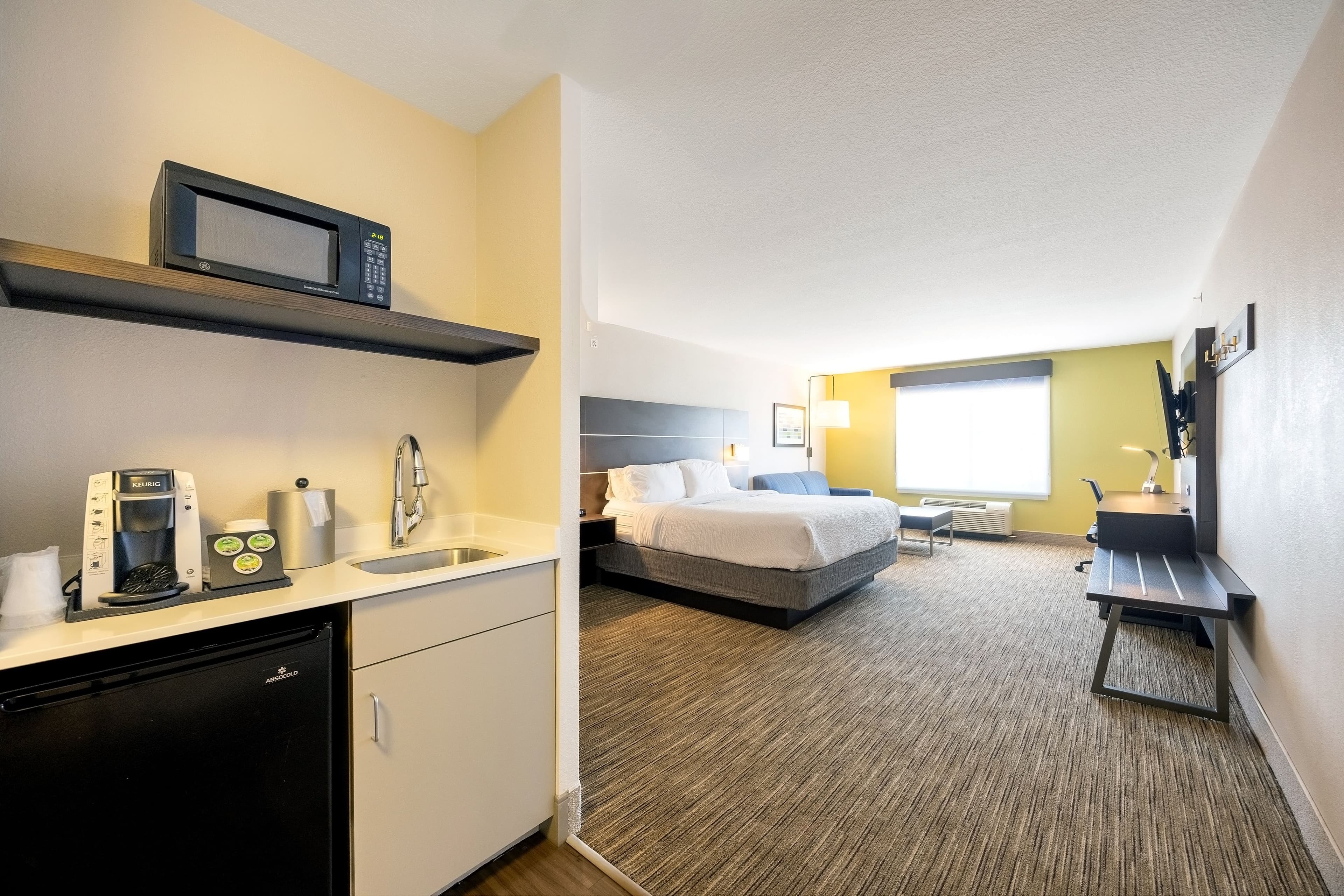 Holiday Inn Express & Suites Winona — 12