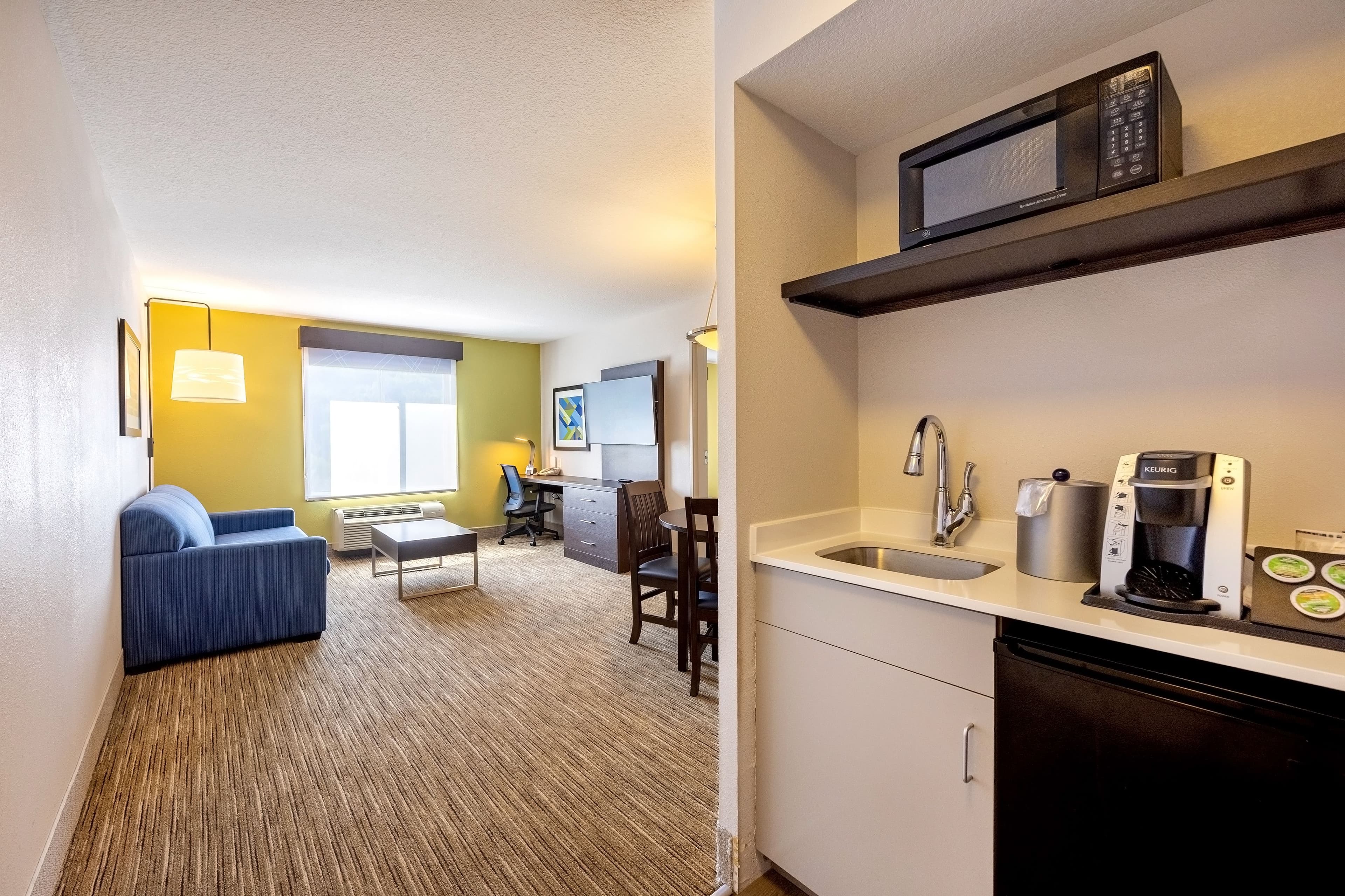 Holiday Inn Express & Suites Winona — 11