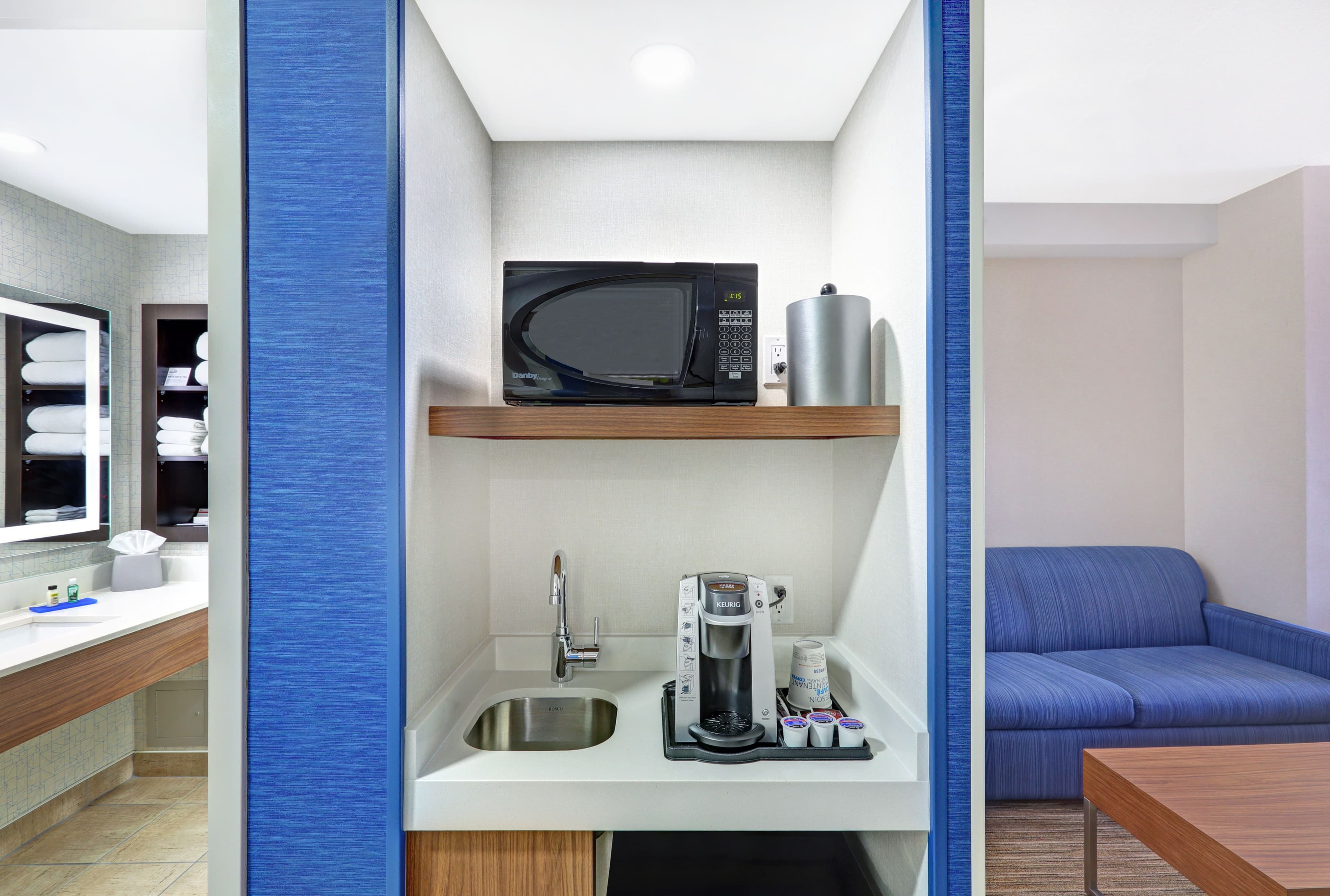 Holiday Inn Express & Suites Woodstock South — 18