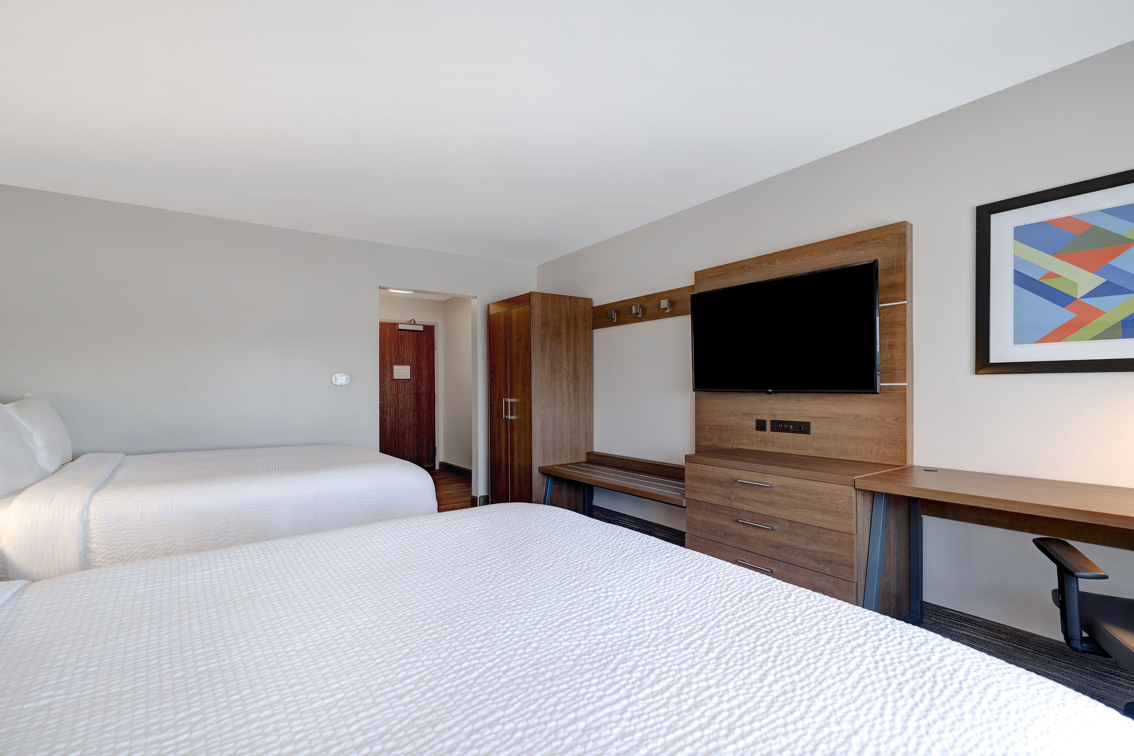Holiday Inn Express & Suites Grand Rapids South - Wyoming — 15