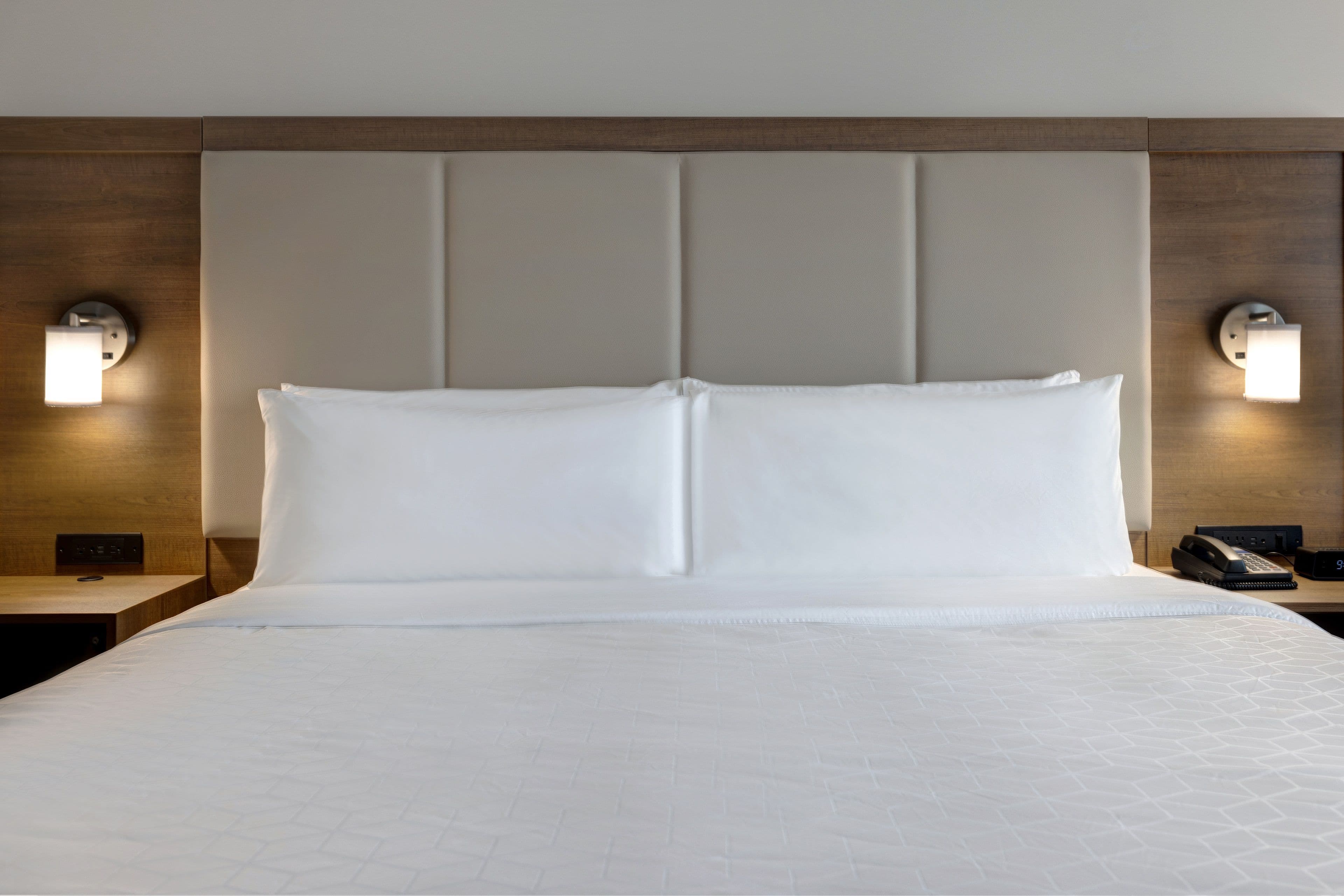 Holiday Inn Express & Suites Grand Rapids South - Wyoming — 6