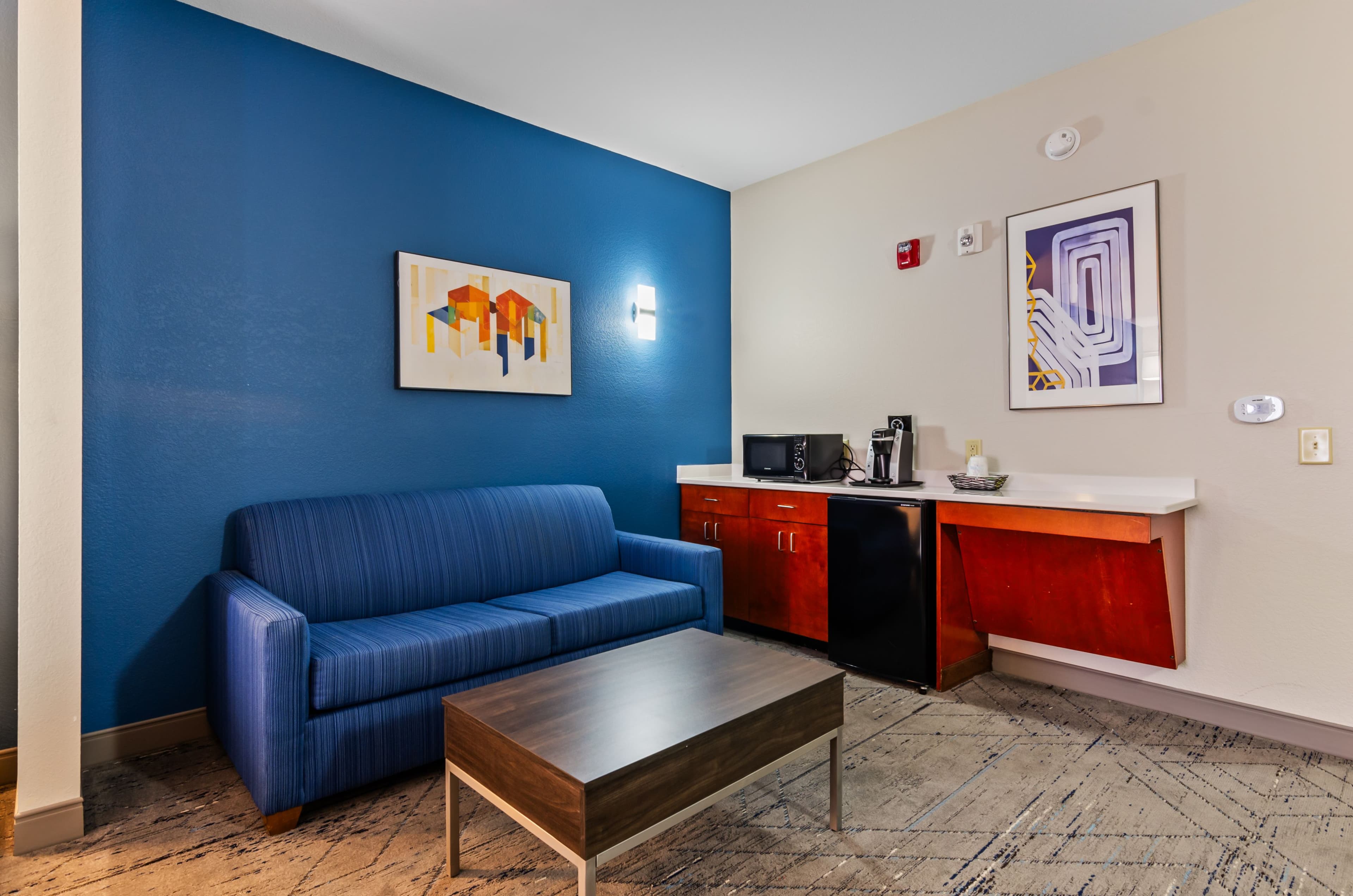 Holiday Inn Express & Suites Wytheville — 18