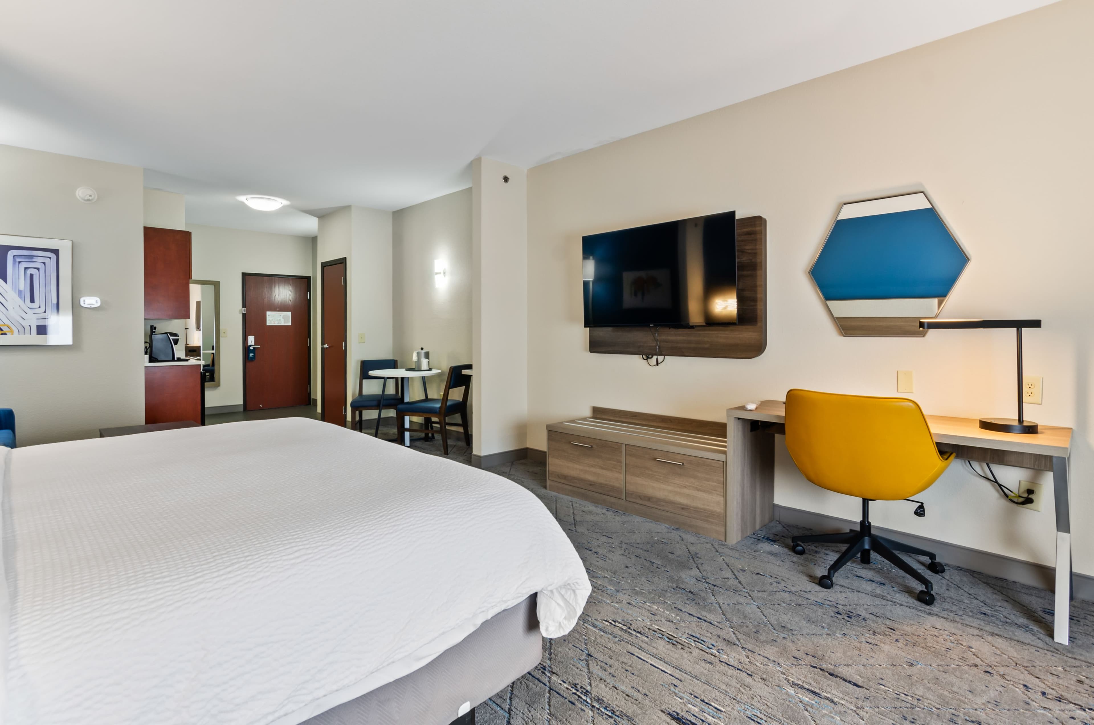 Holiday Inn Express & Suites Wytheville — 28