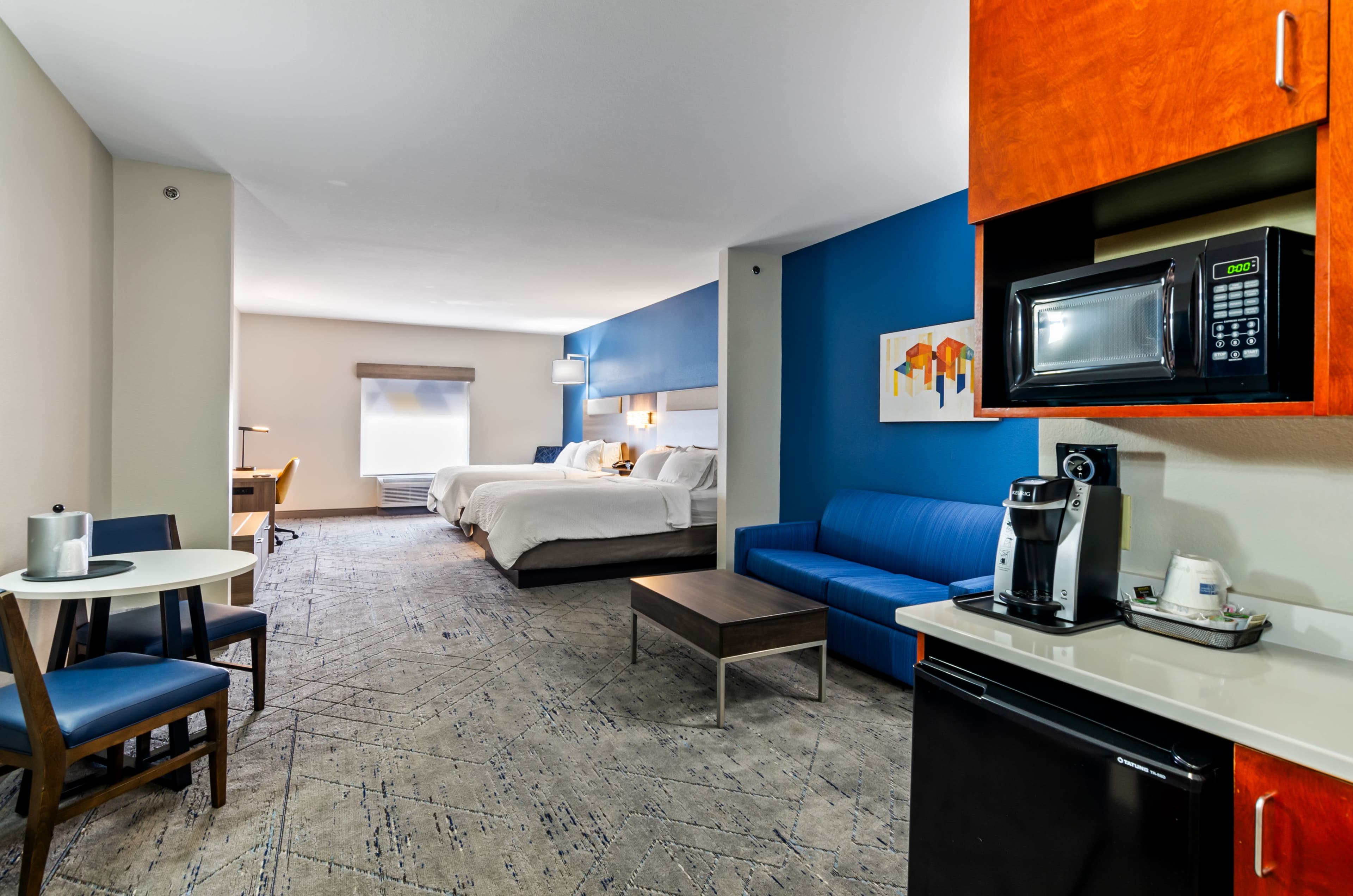 Holiday Inn Express & Suites Wytheville — 25