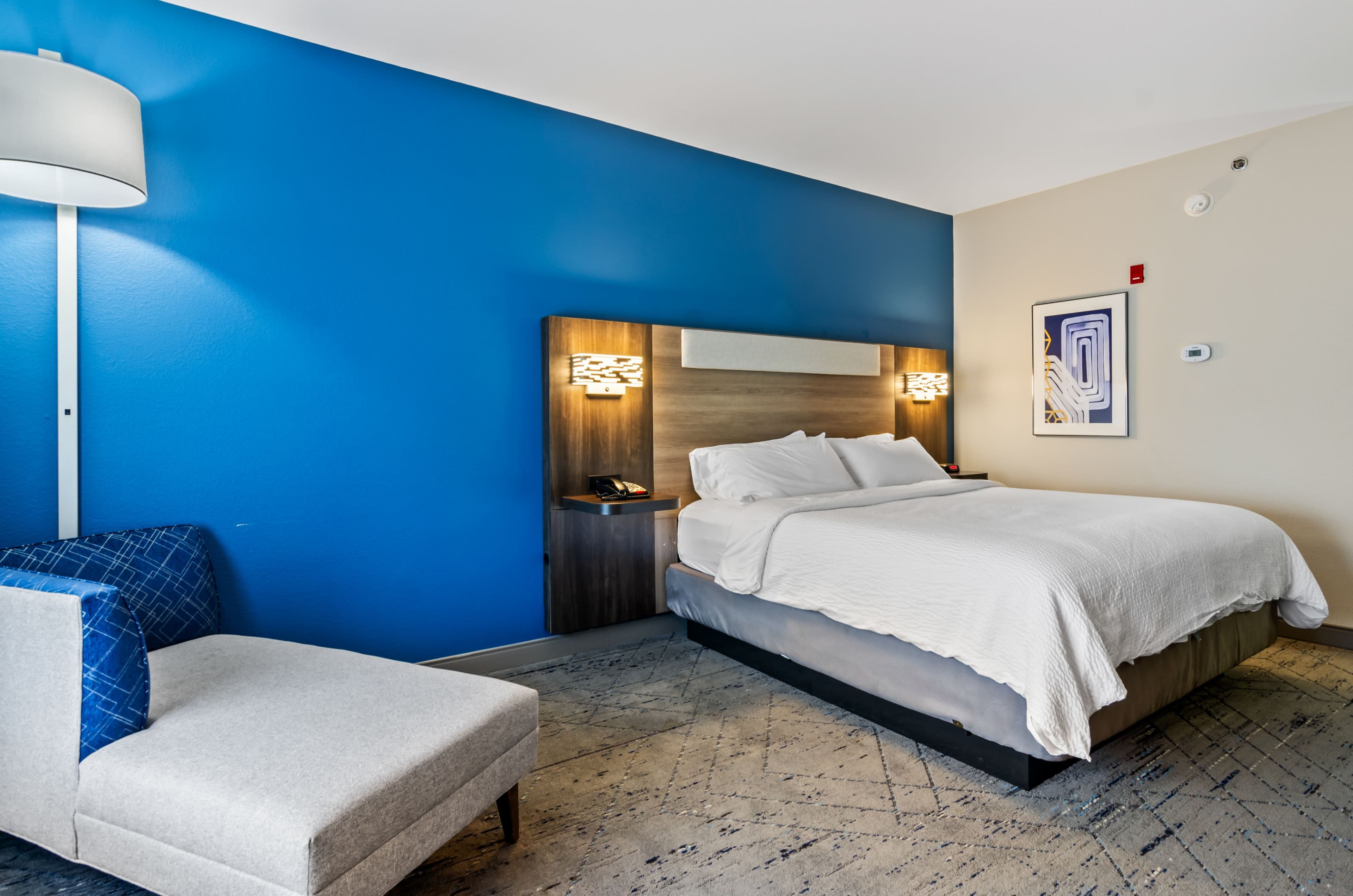 Holiday Inn Express & Suites Wytheville — 6