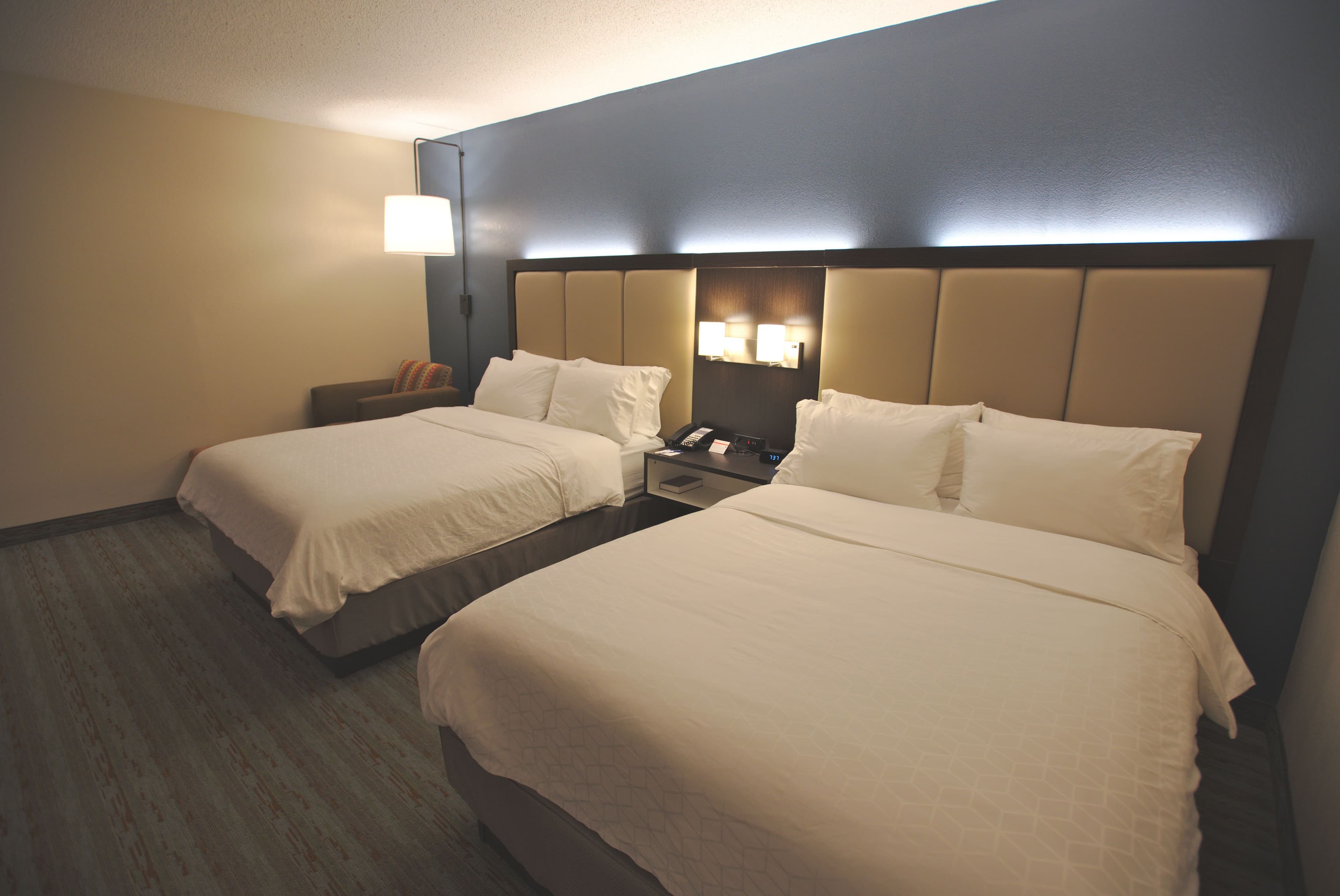 Holiday Inn Express Anderson-I-85 (Exit 27-Hwy 81) — 27