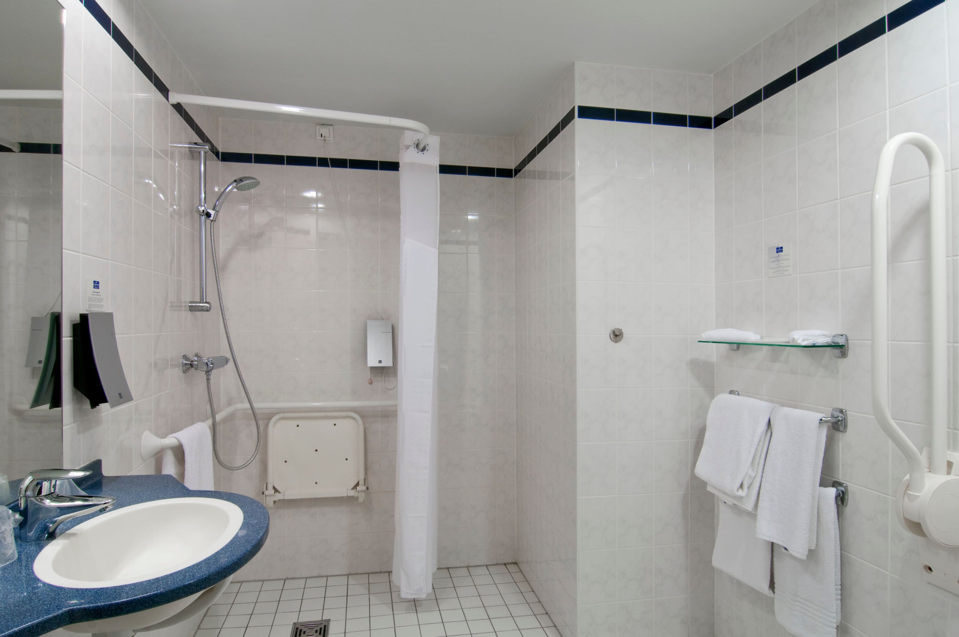 Holiday Inn Express Antwerp City - North — 7