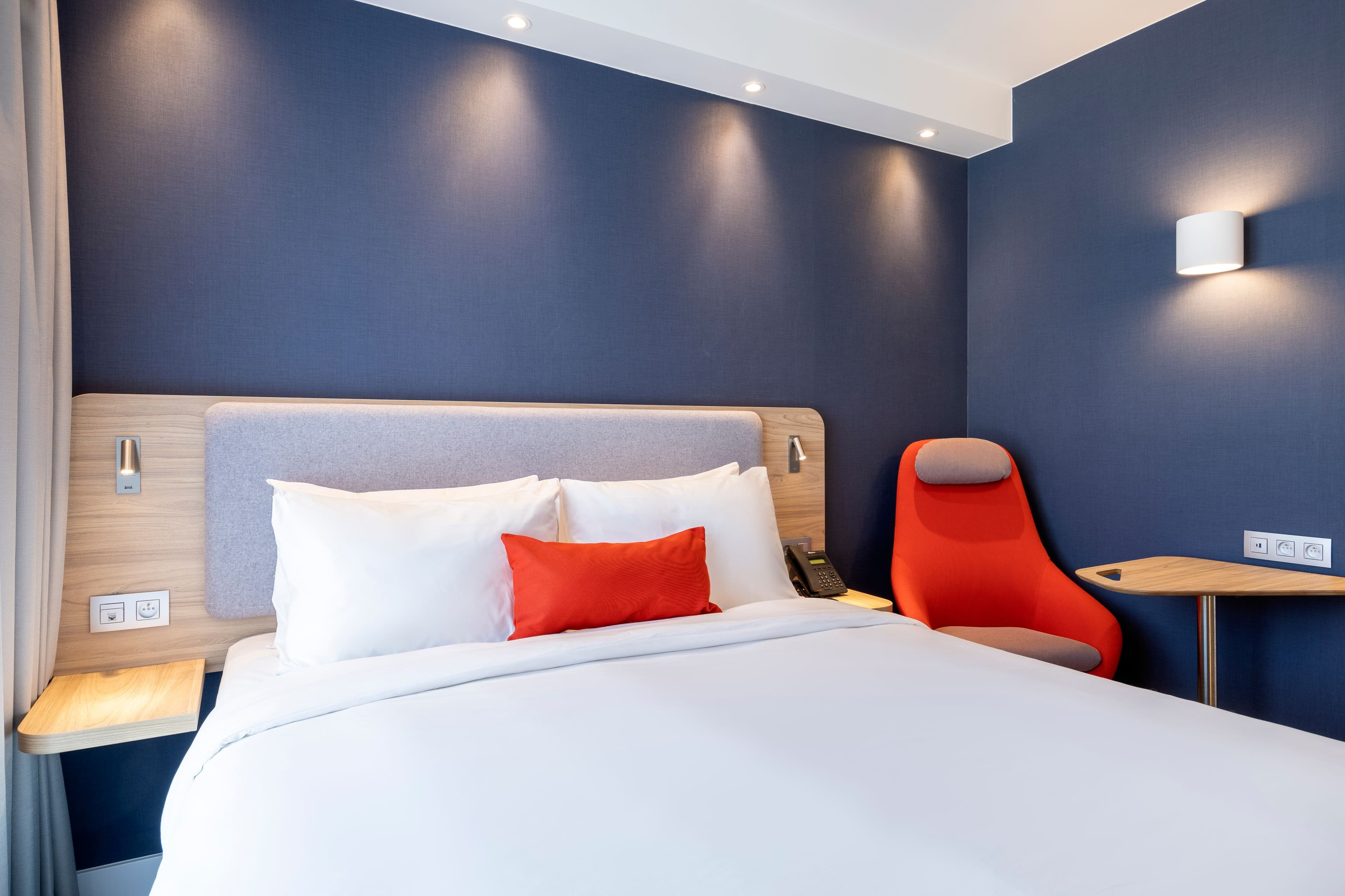 Holiday Inn Express Antwerp - City Centre — 20