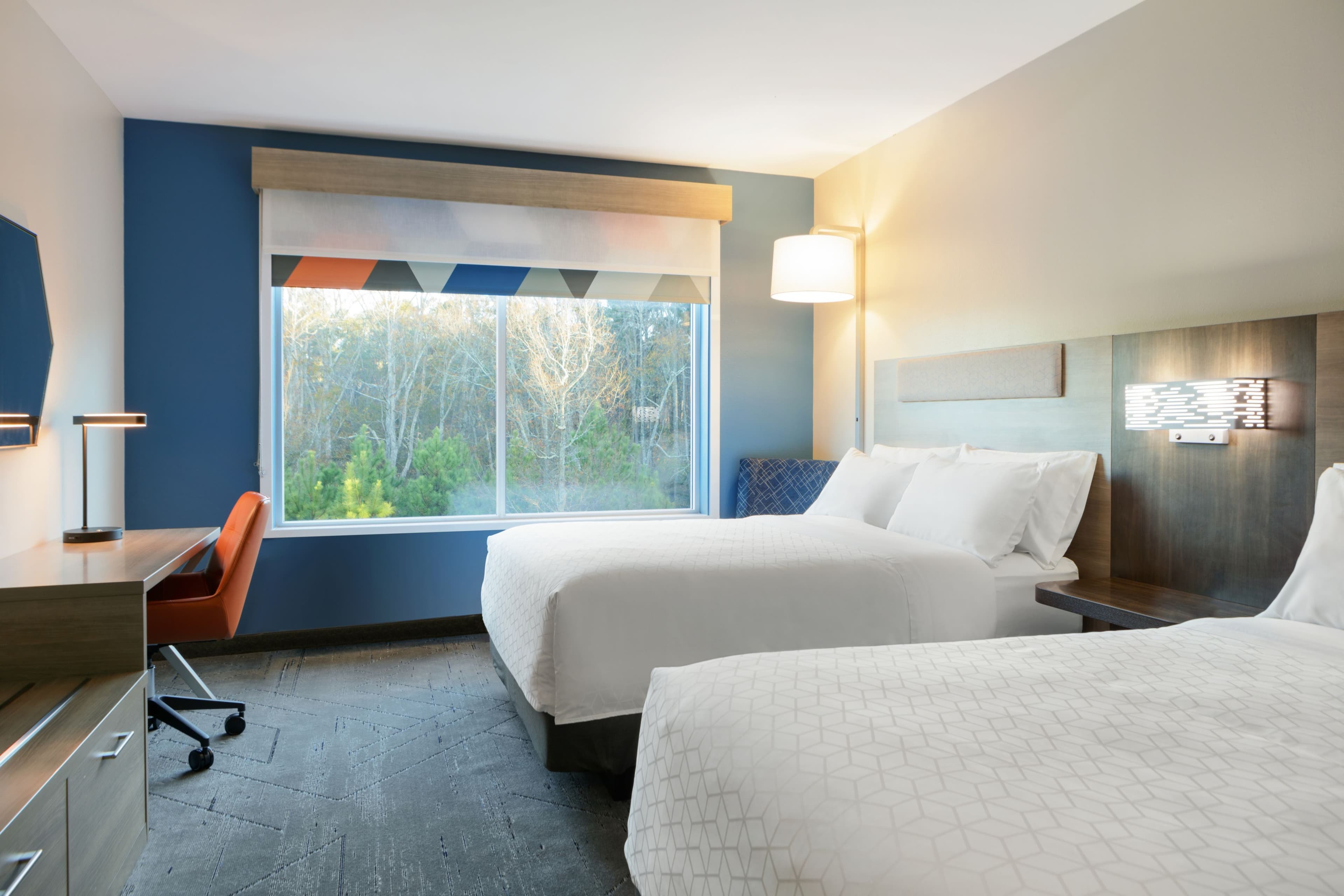Holiday Inn Express Apex-Raleigh — 40